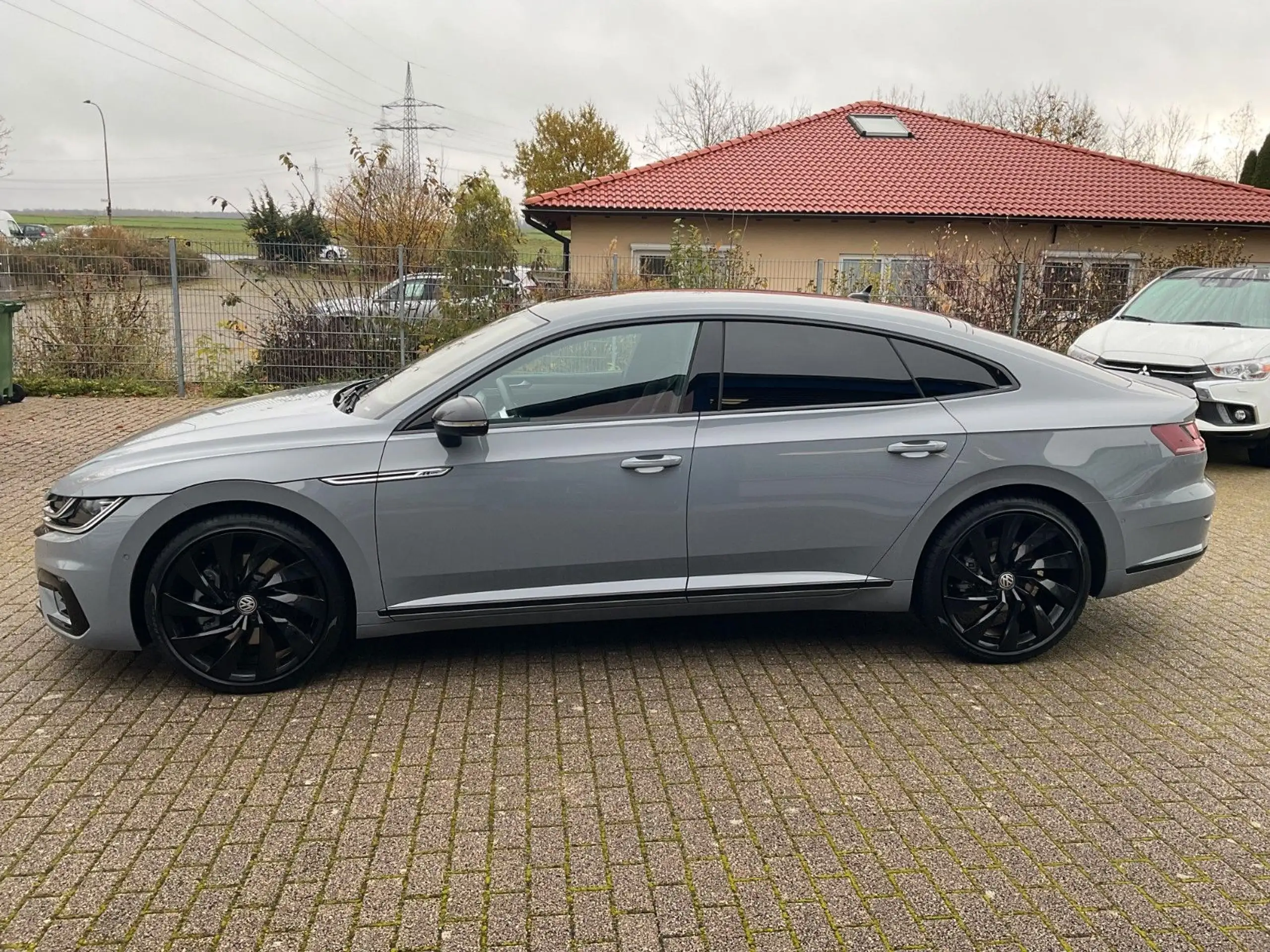 Volkswagen - Arteon