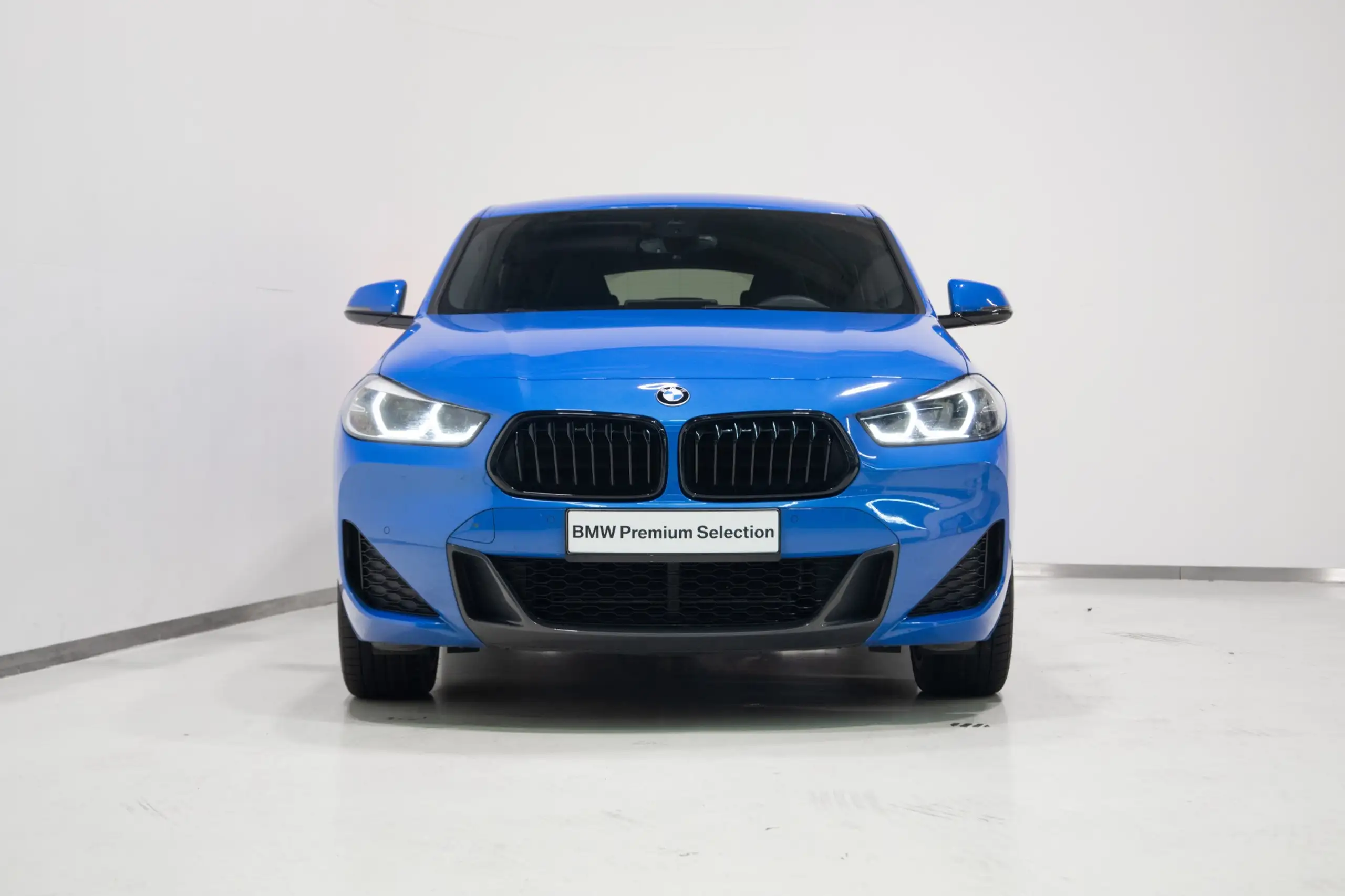 BMW - X2