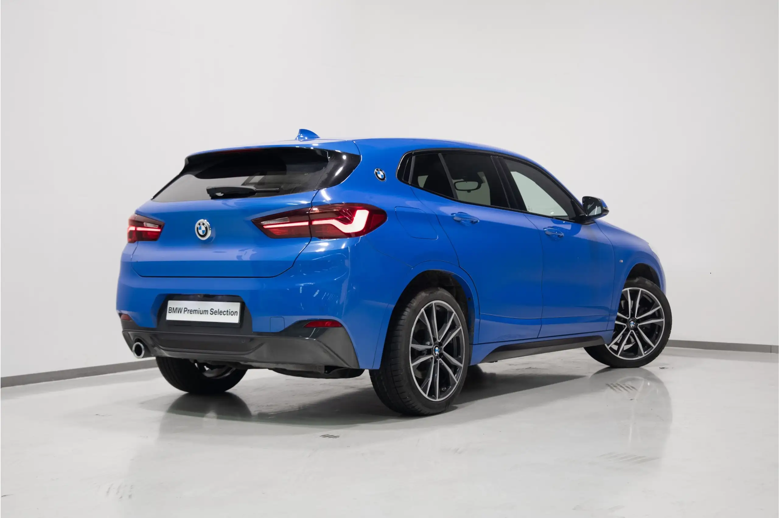 BMW - X2