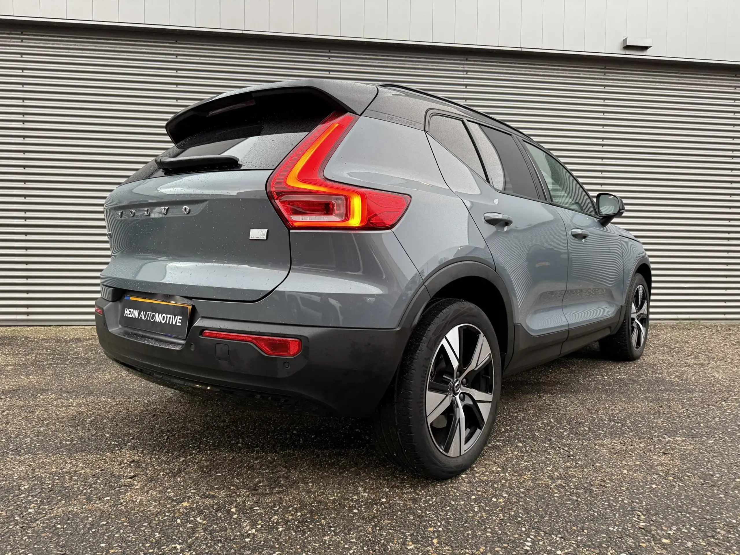 Volvo - XC40