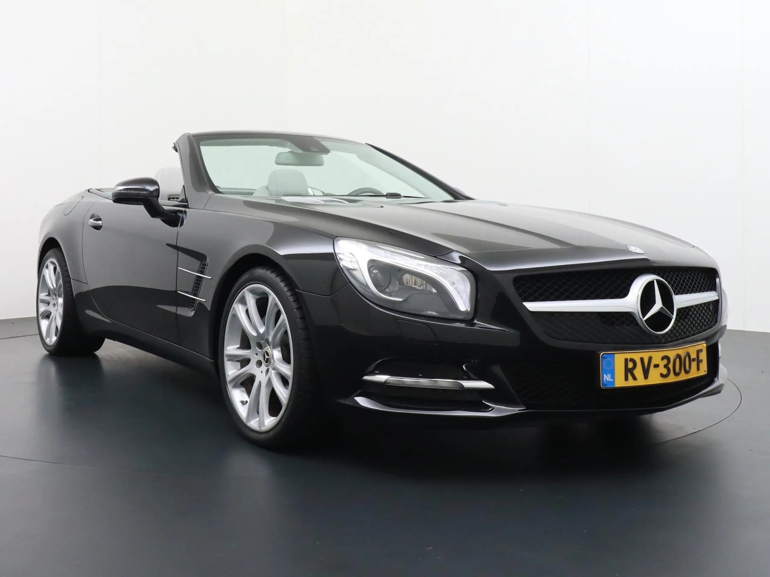 Mercedes-Benz - SL 350