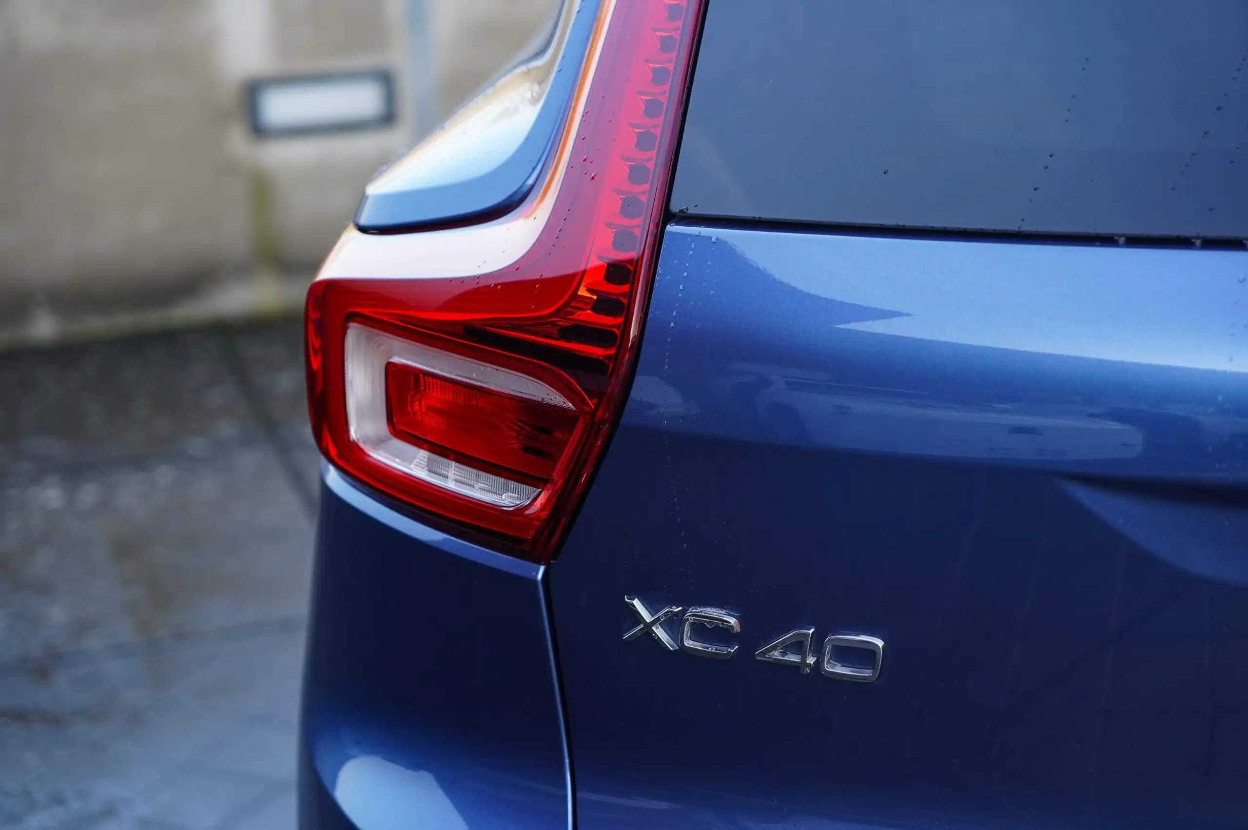 Volvo - XC40