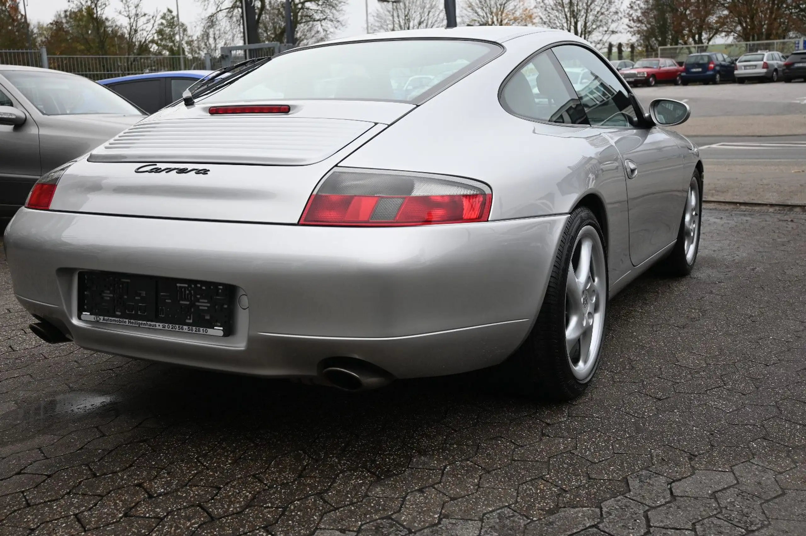 Porsche - 996