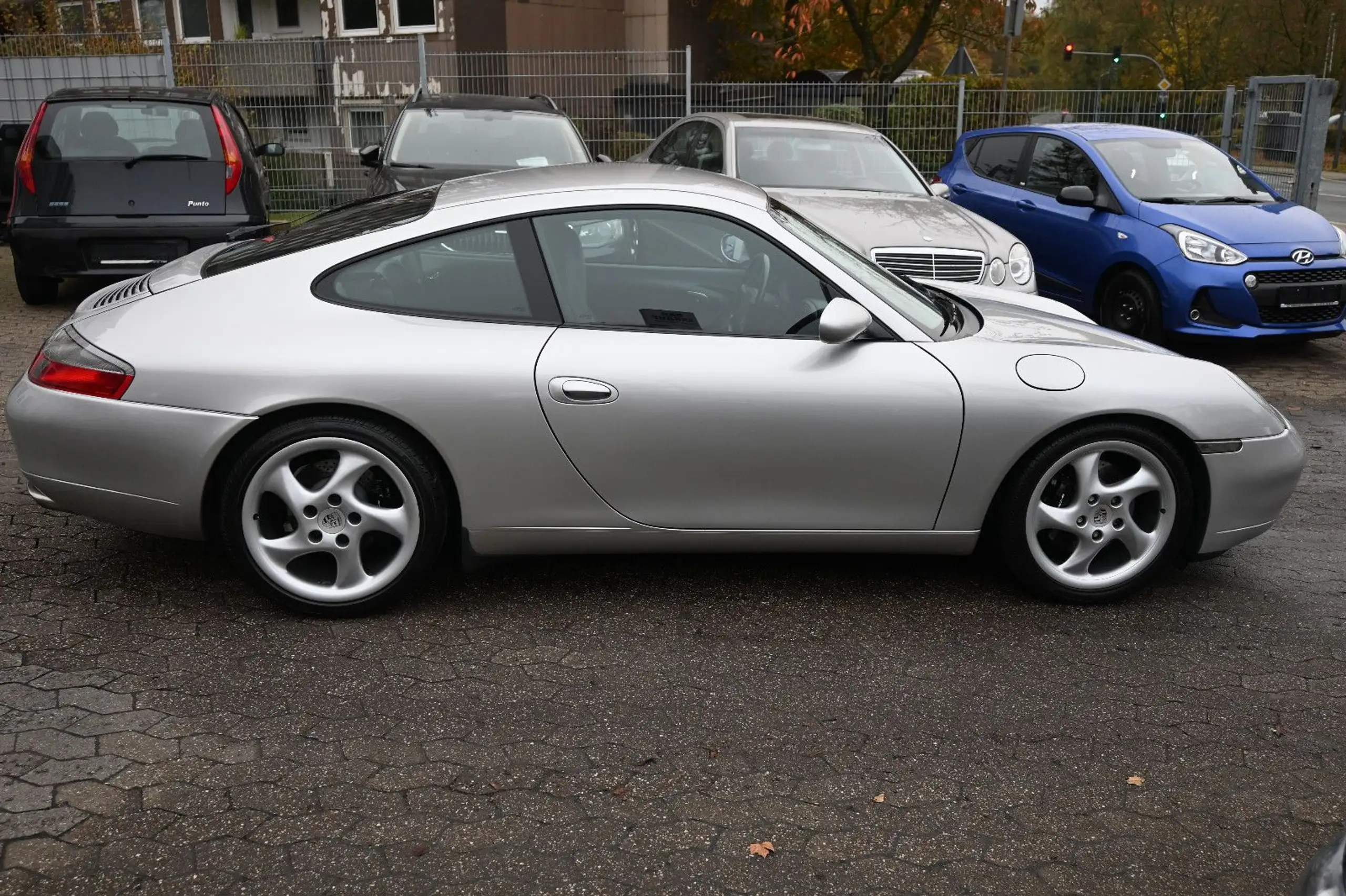 Porsche - 996