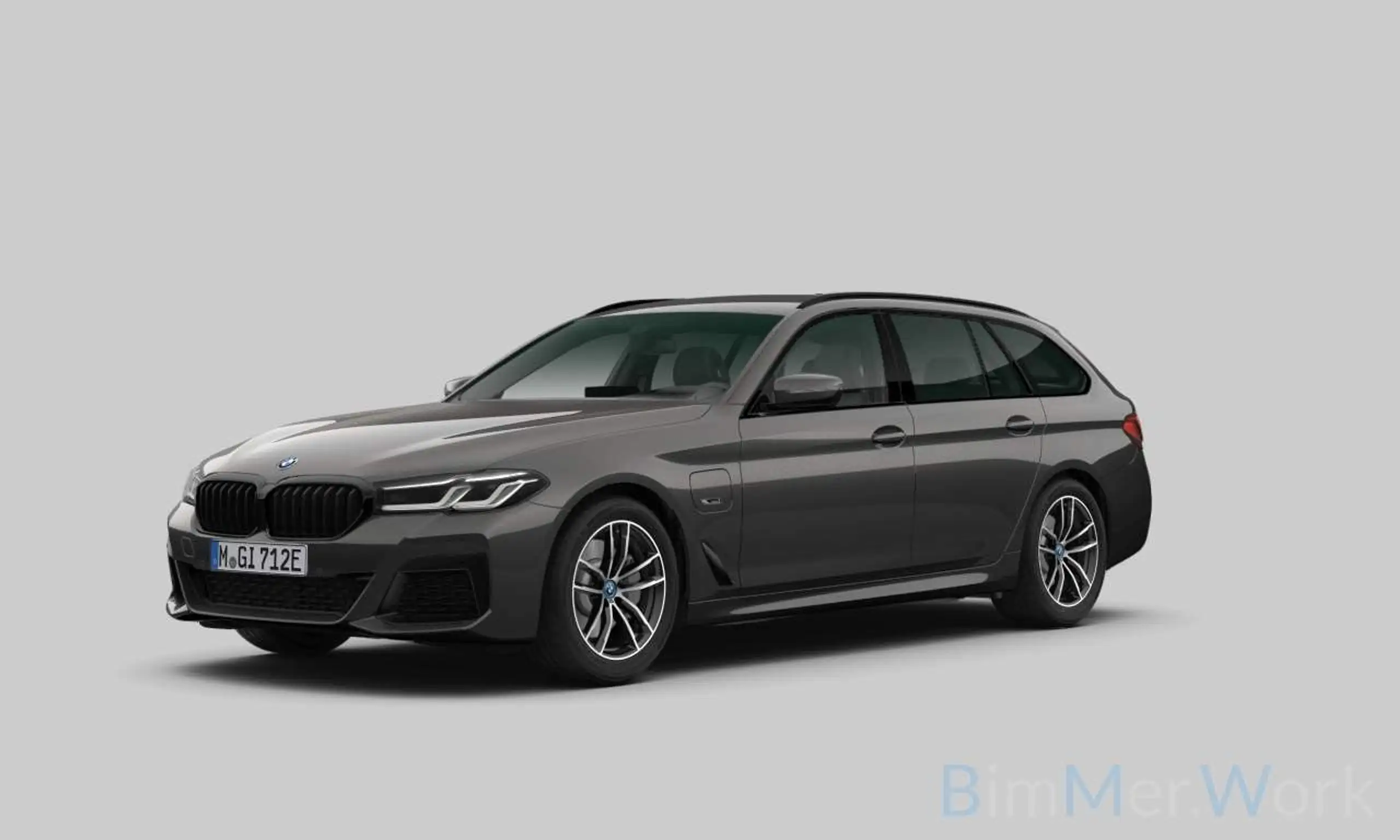 BMW - 530