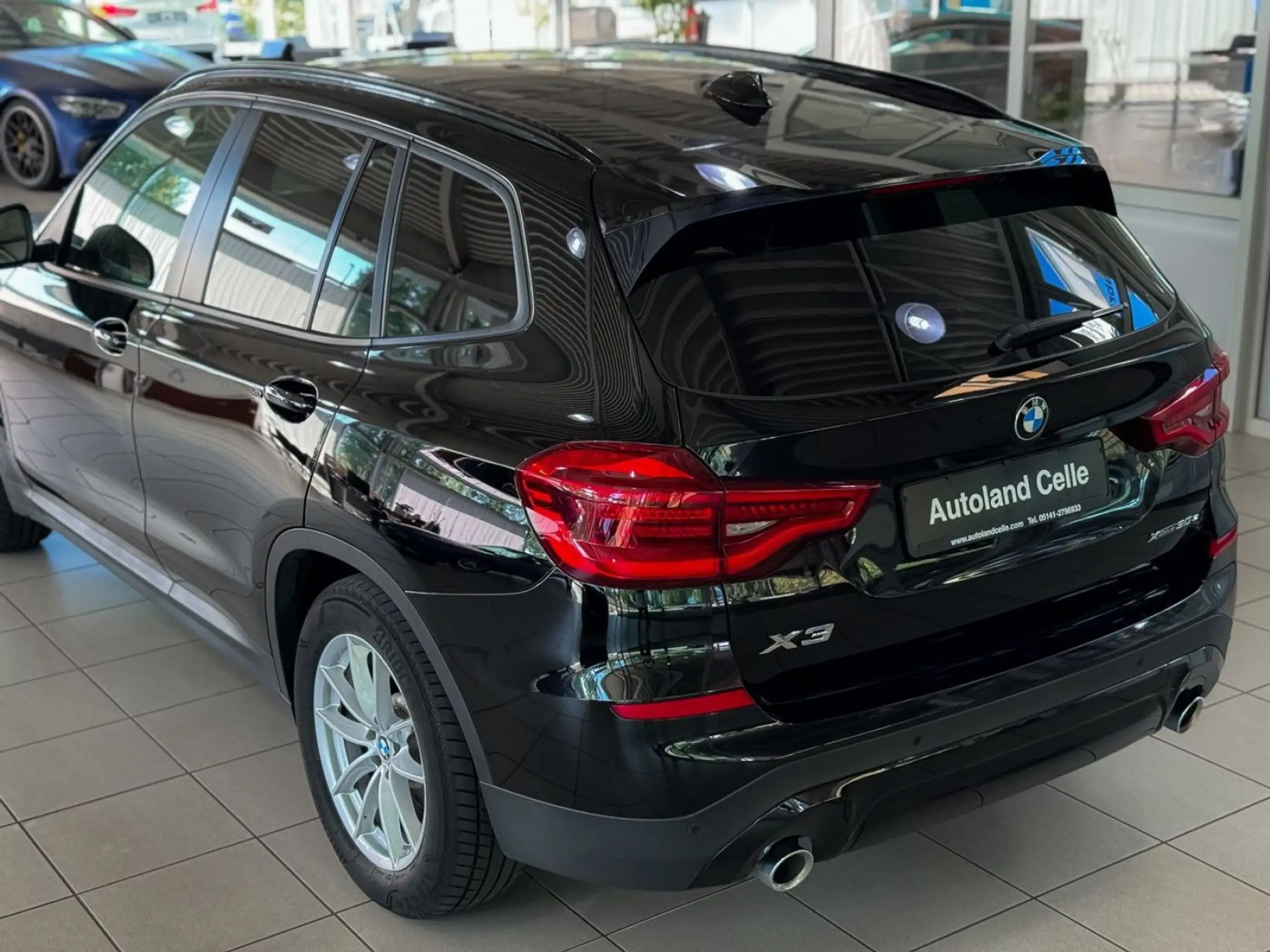 BMW - X3