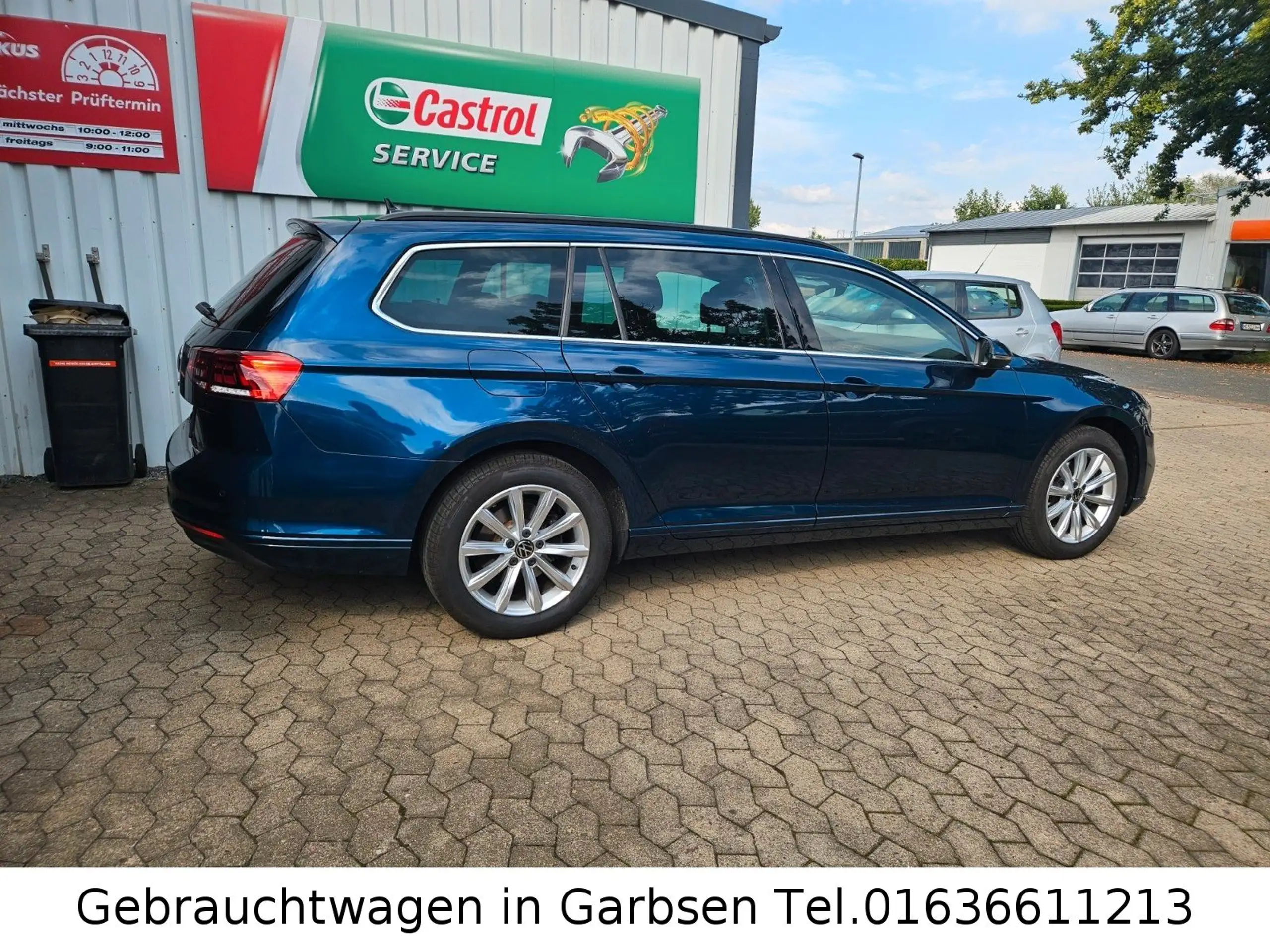 Volkswagen - Passat Variant