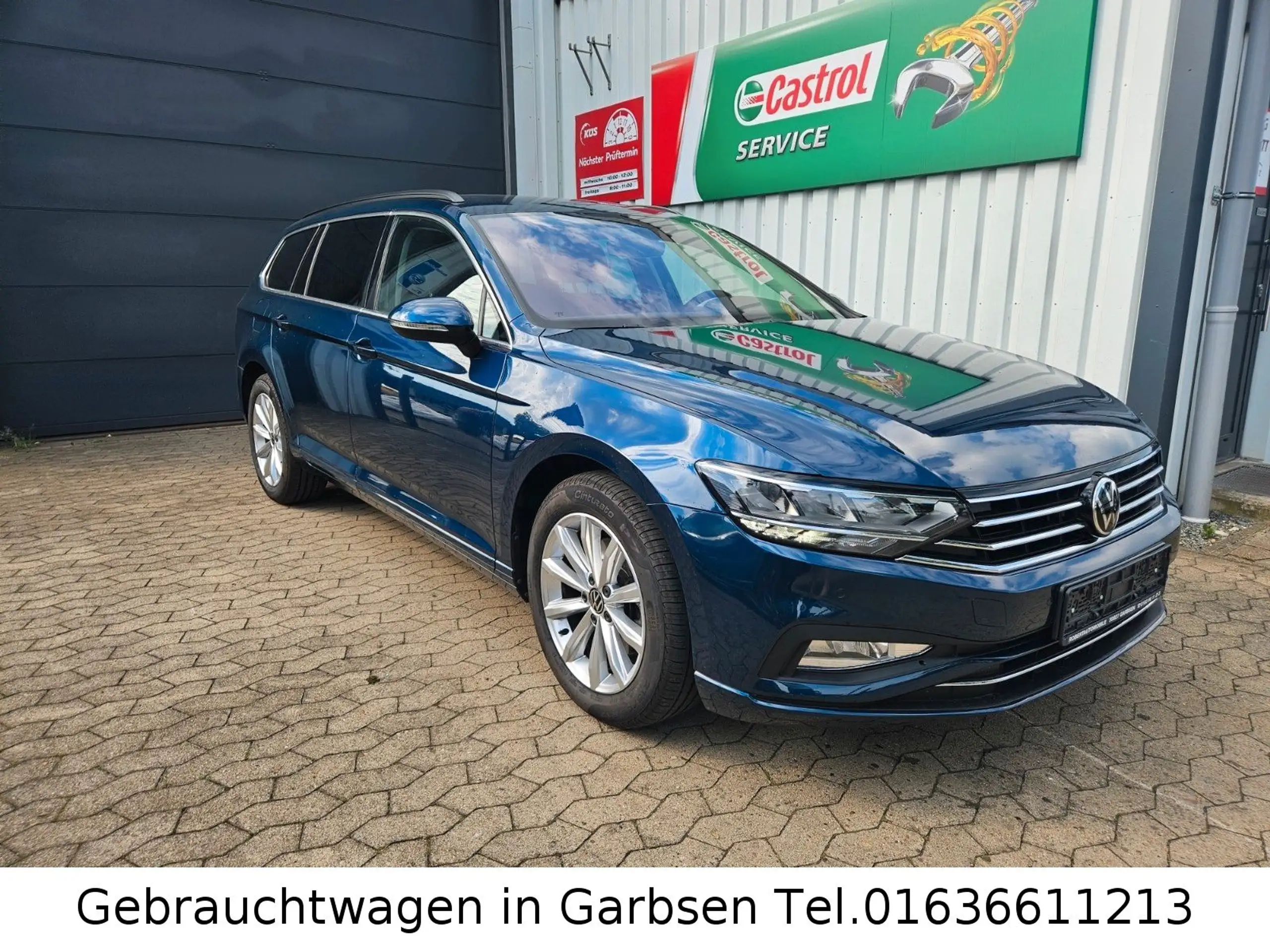 Volkswagen - Passat Variant