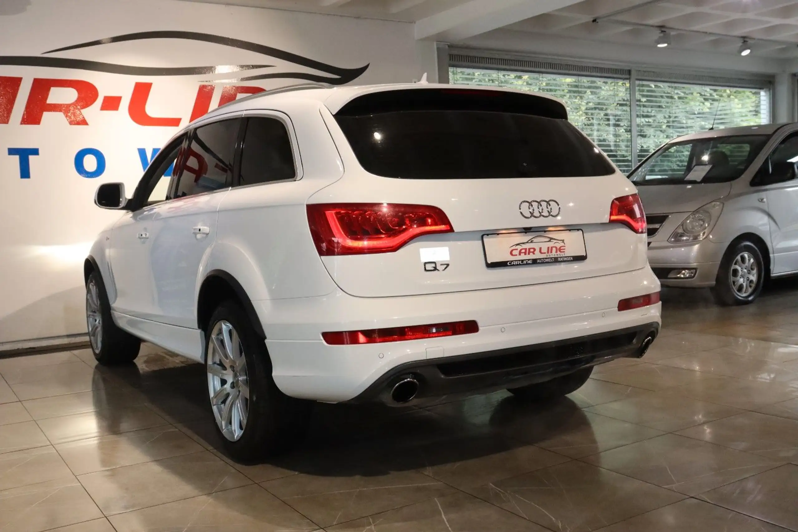 Audi - Q7