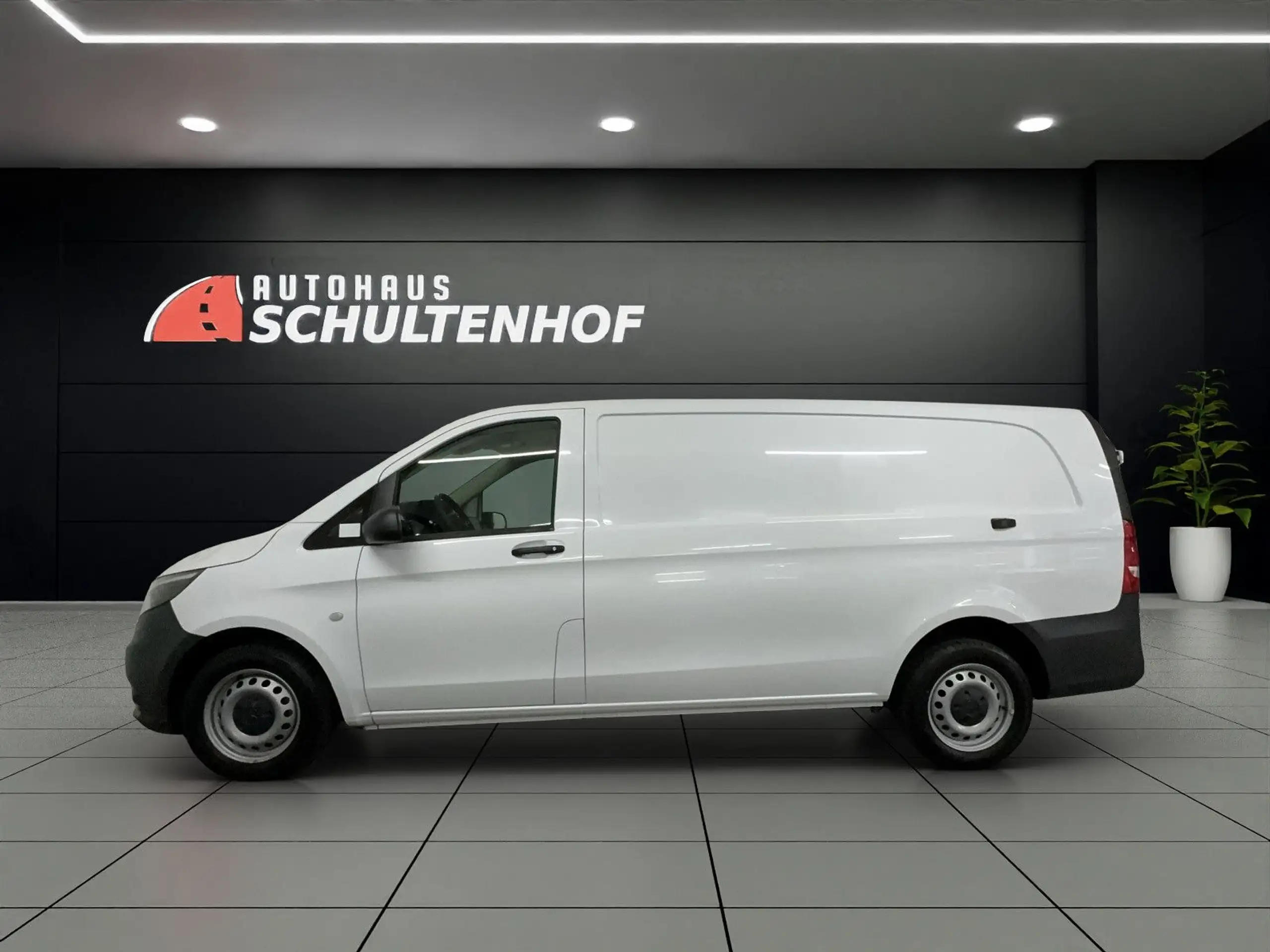 Mercedes-Benz - Vito