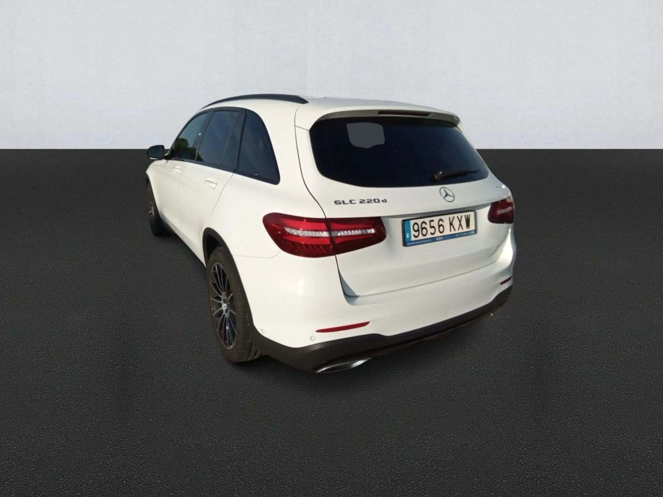 Mercedes-Benz - GLC 220