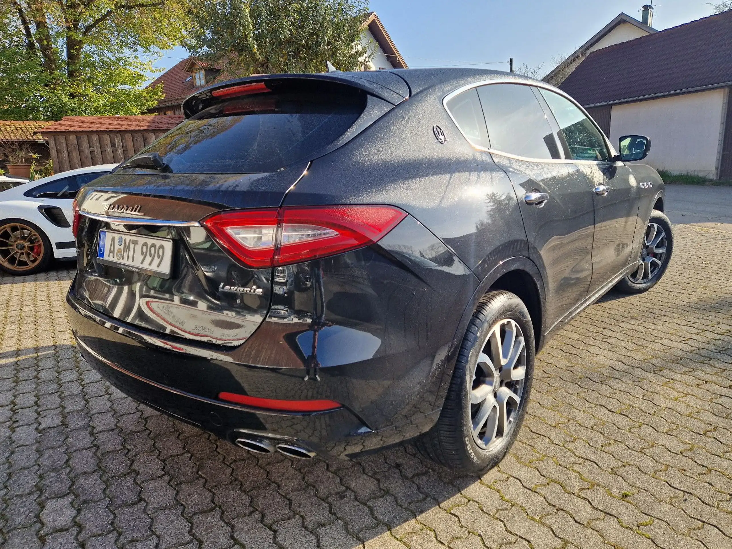 Maserati - Levante