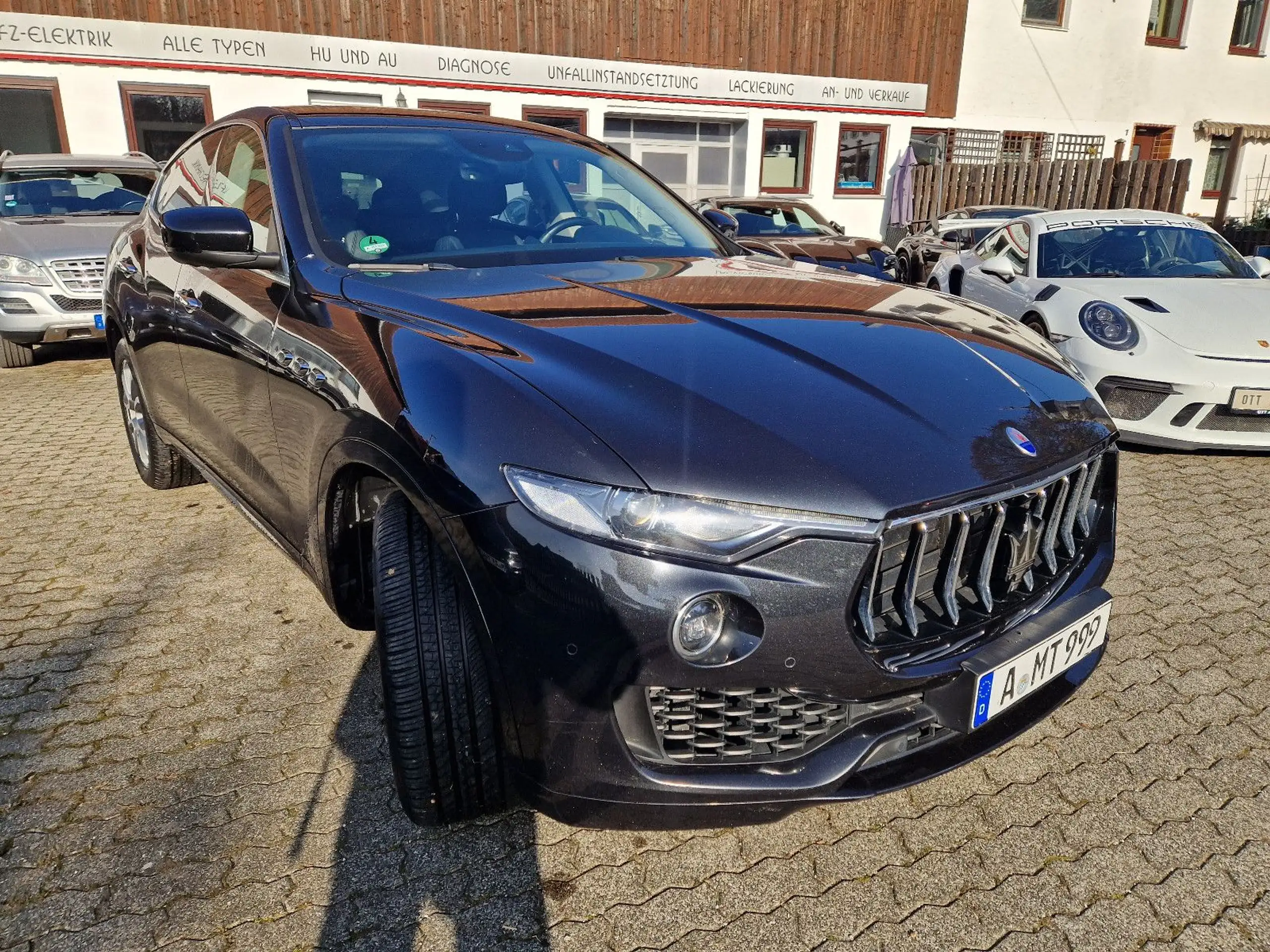 Maserati - Levante