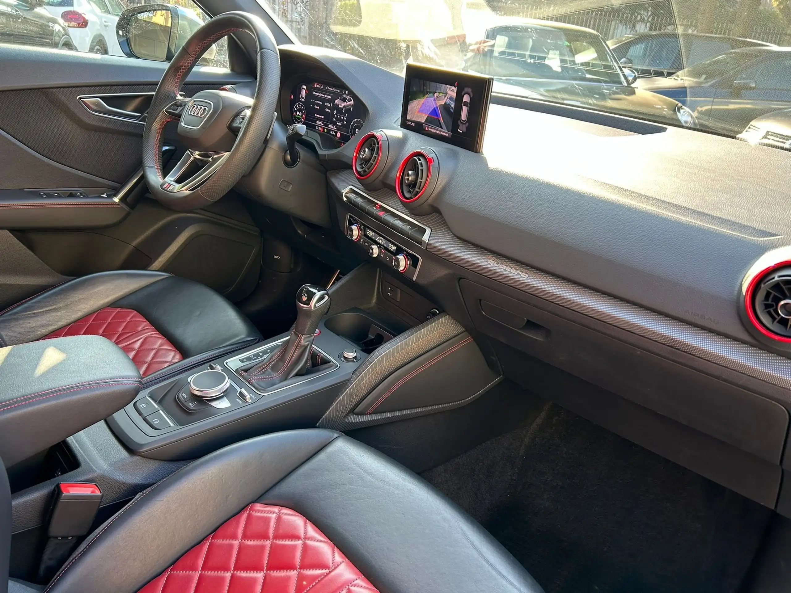 Audi - SQ2