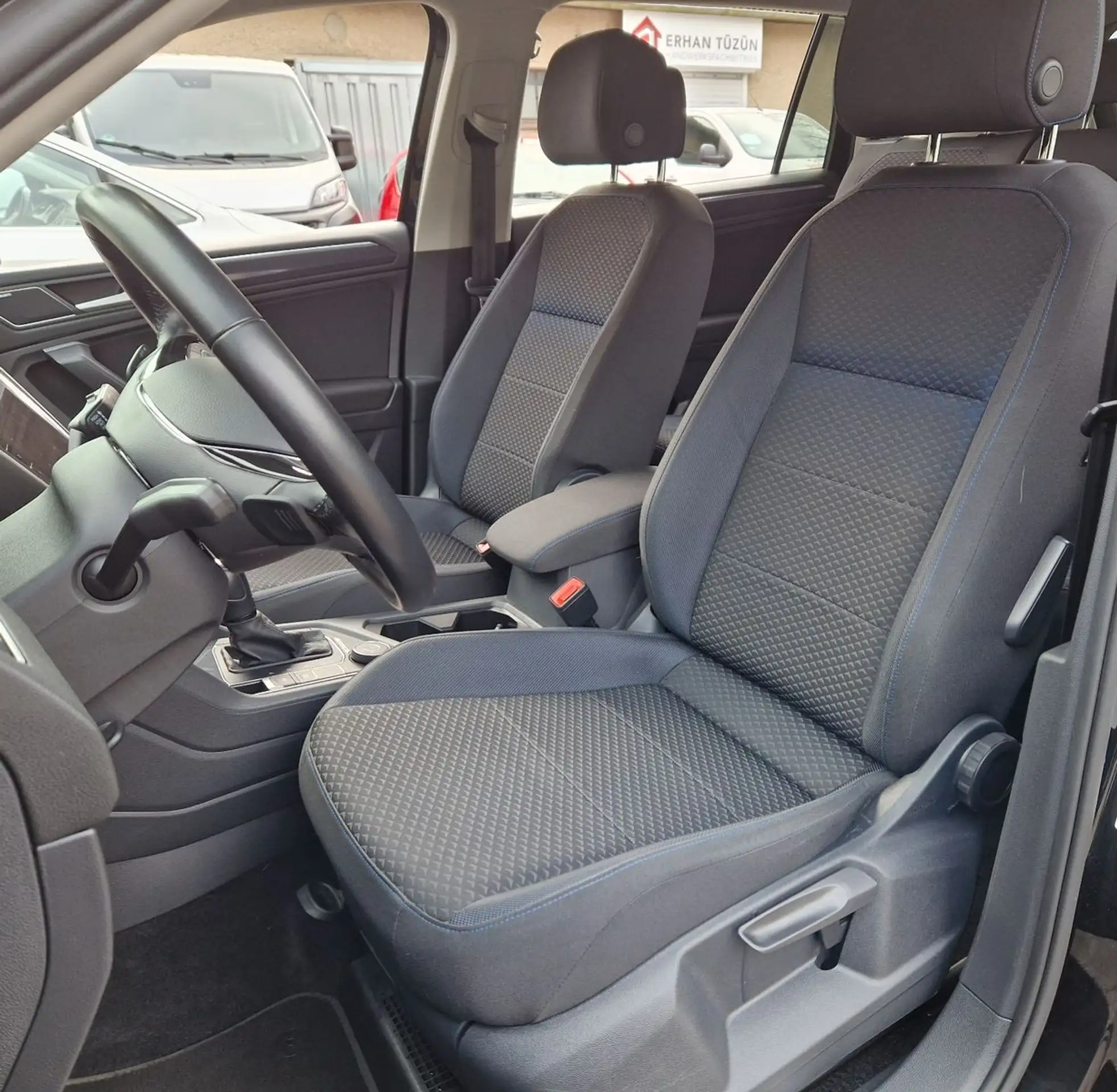 Volkswagen - Tiguan Allspace