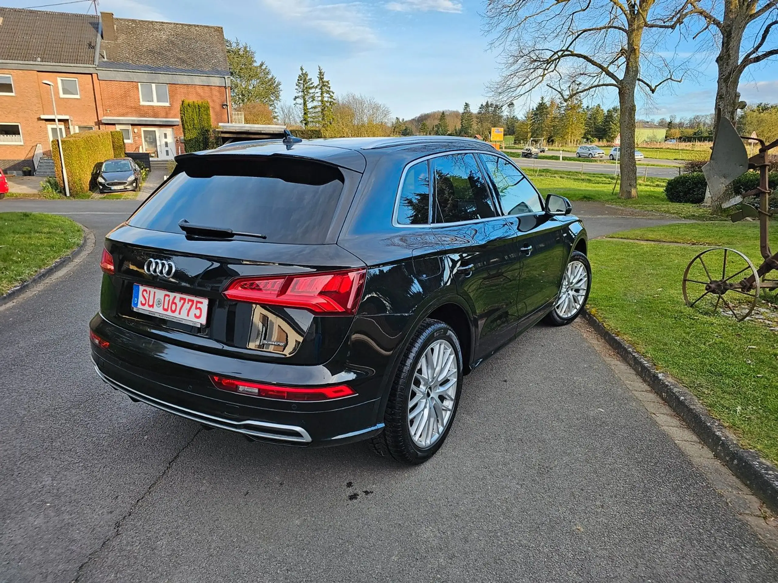 Audi - Q5