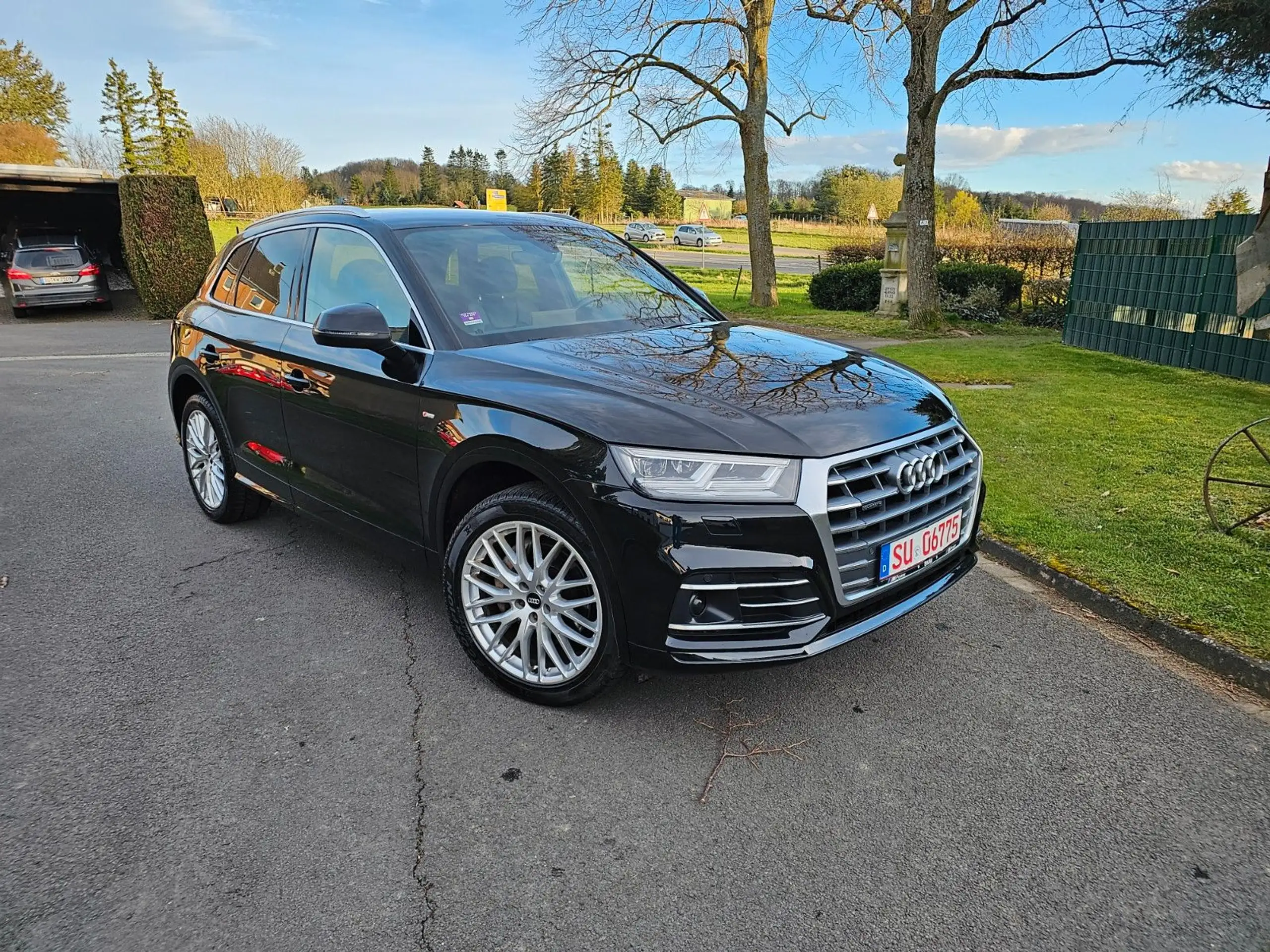 Audi - Q5