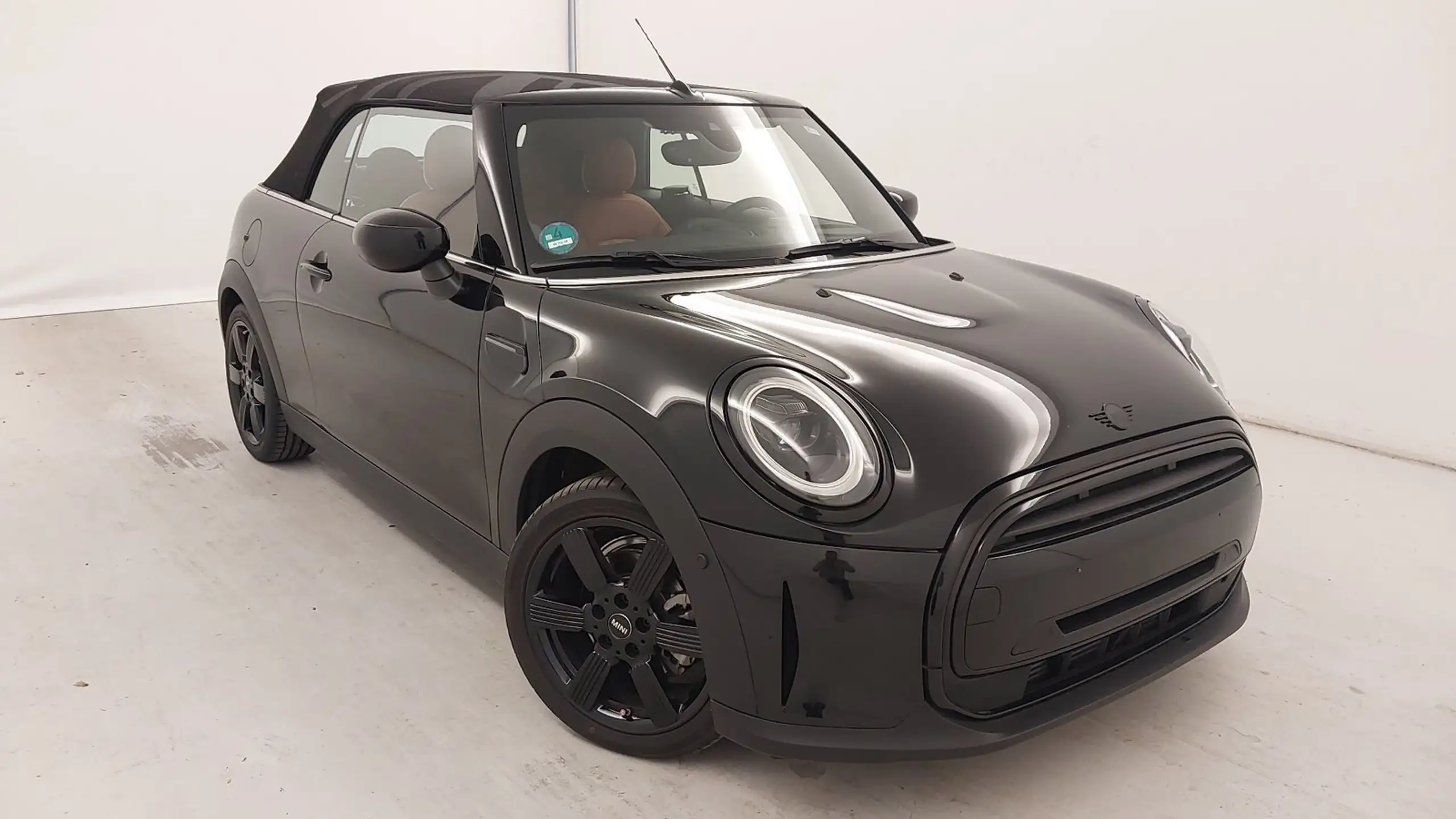 MINI - Cooper Cabrio