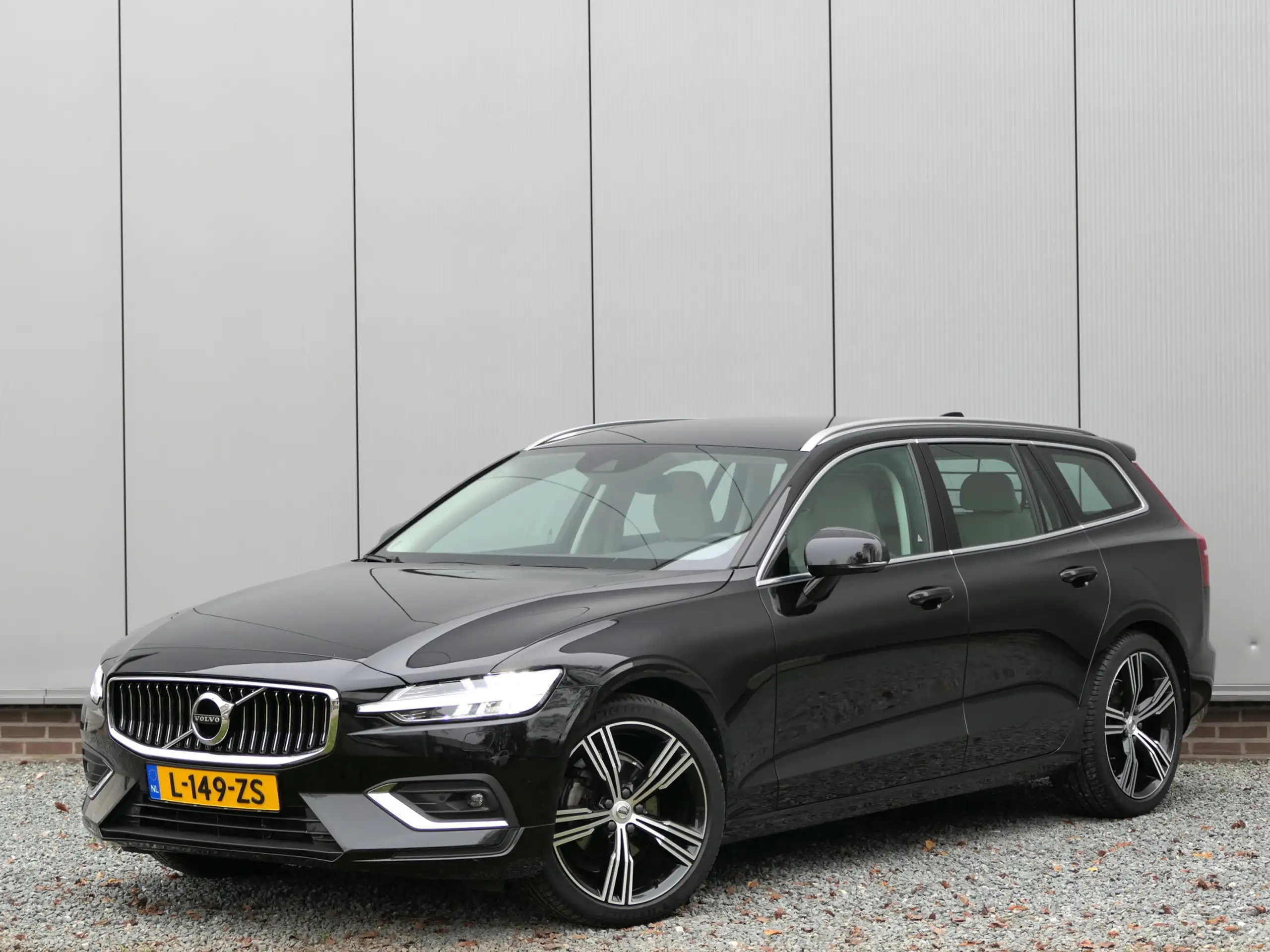 Volvo - V60