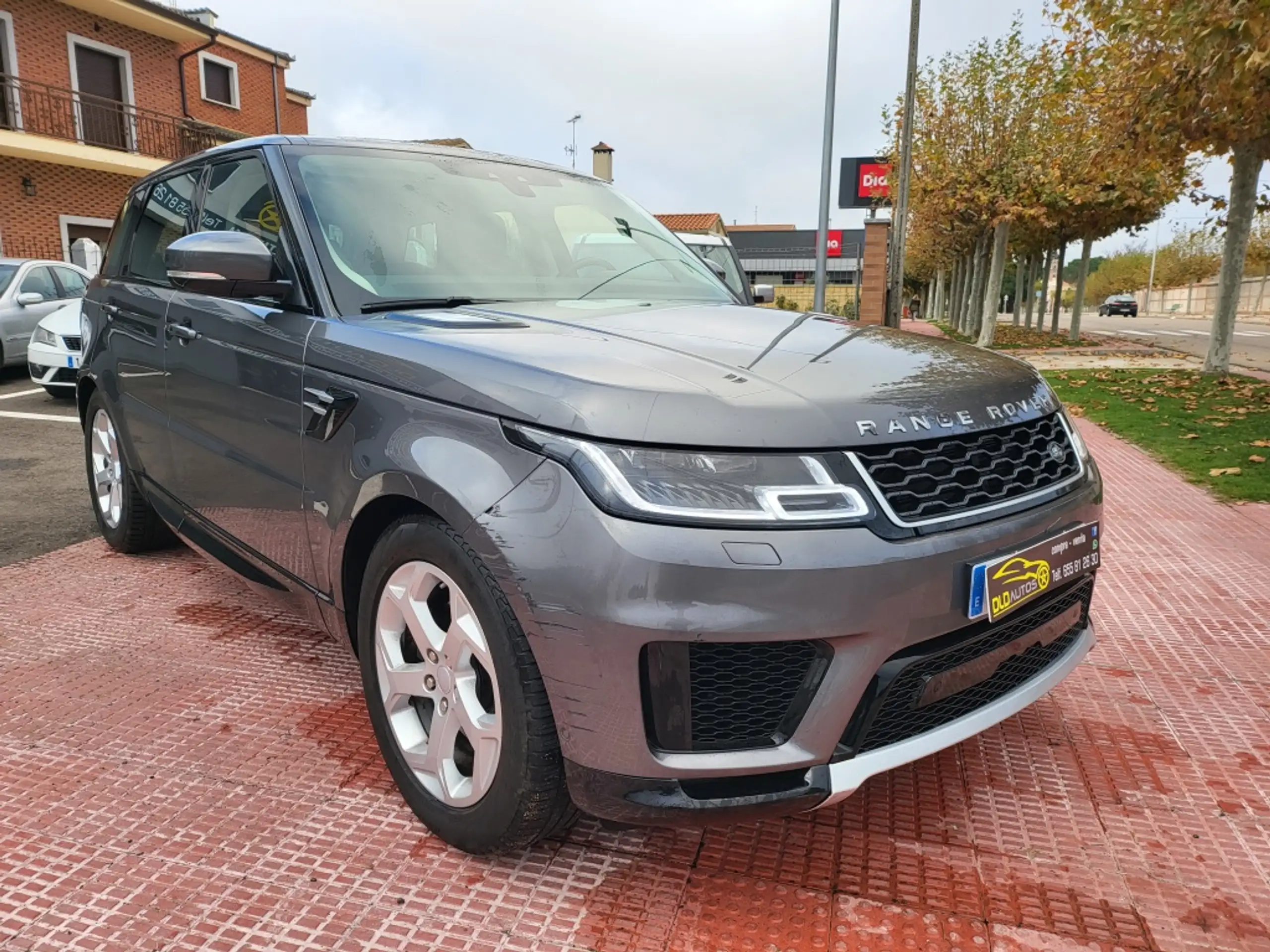 Land Rover - Range Rover Sport