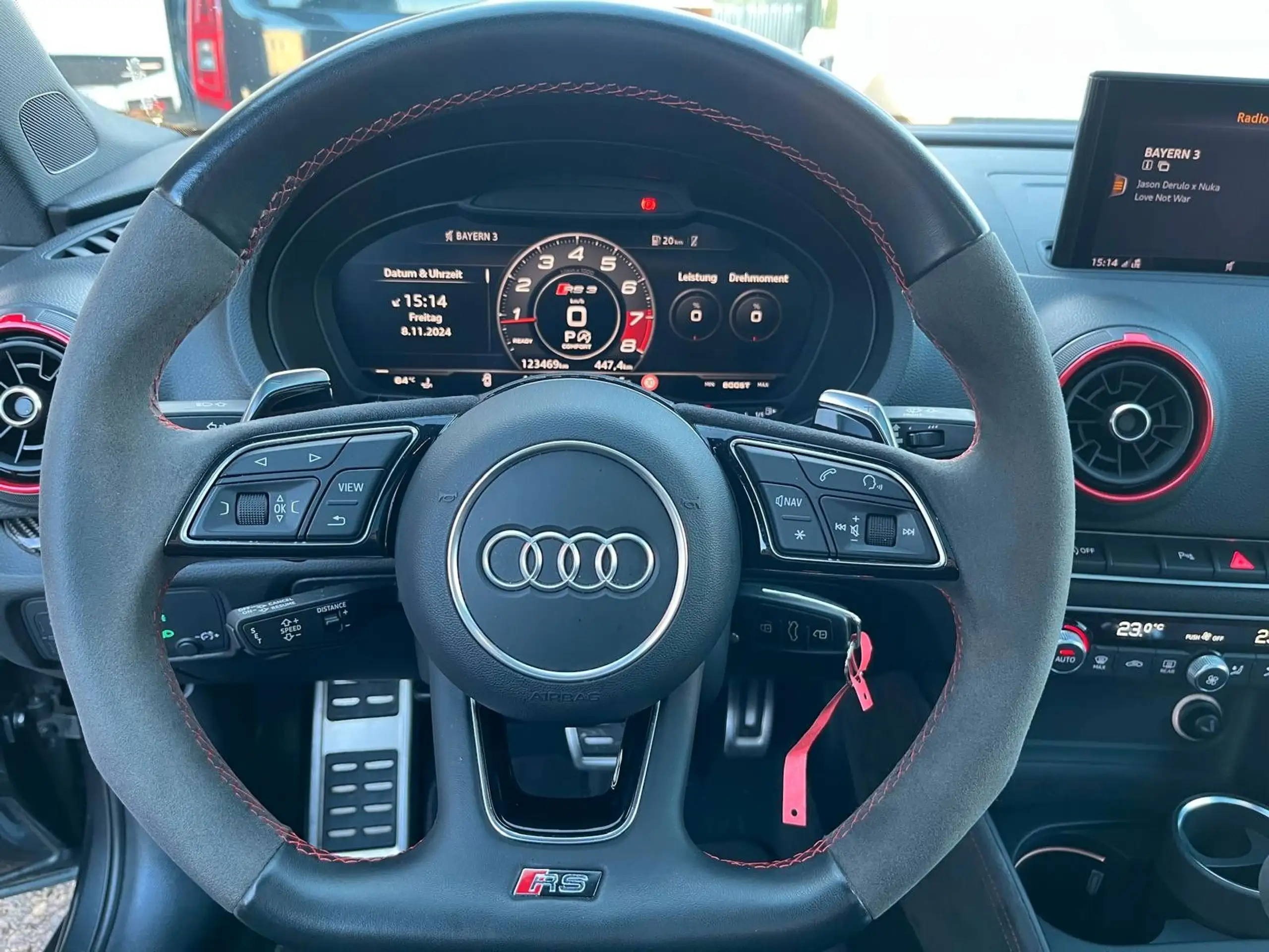 Audi - RS3