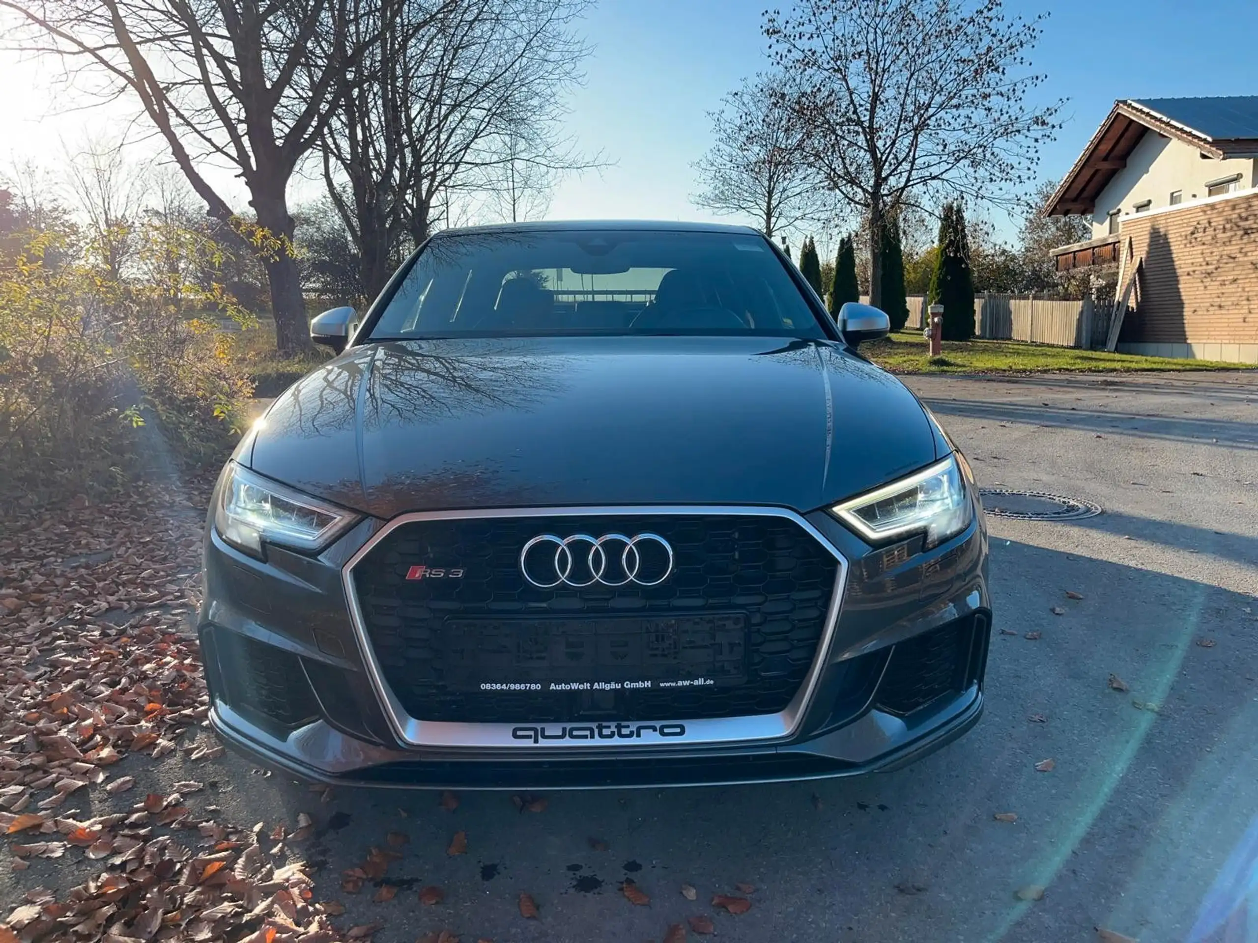 Audi - RS3