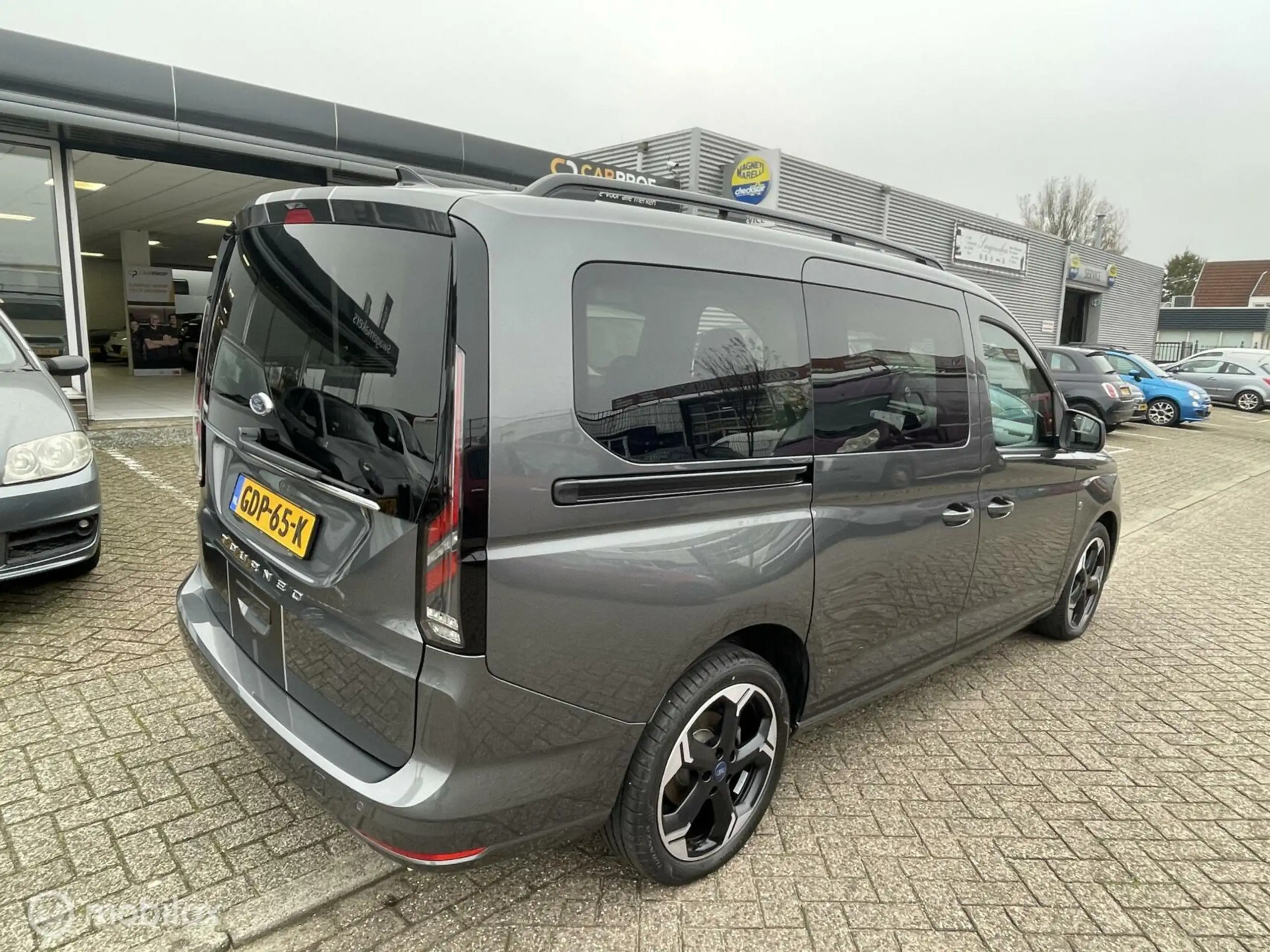 Ford - Tourneo Connect