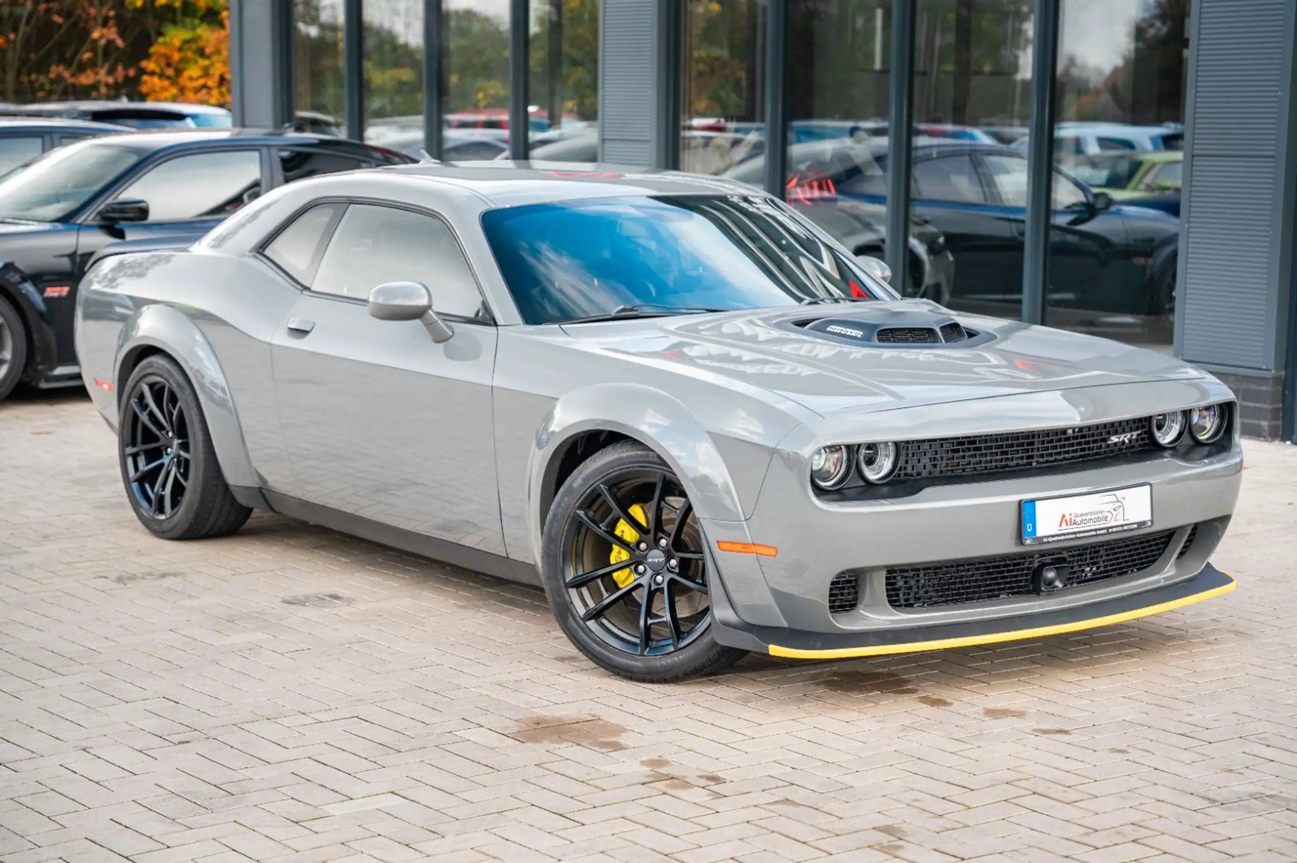 Dodge - Challenger