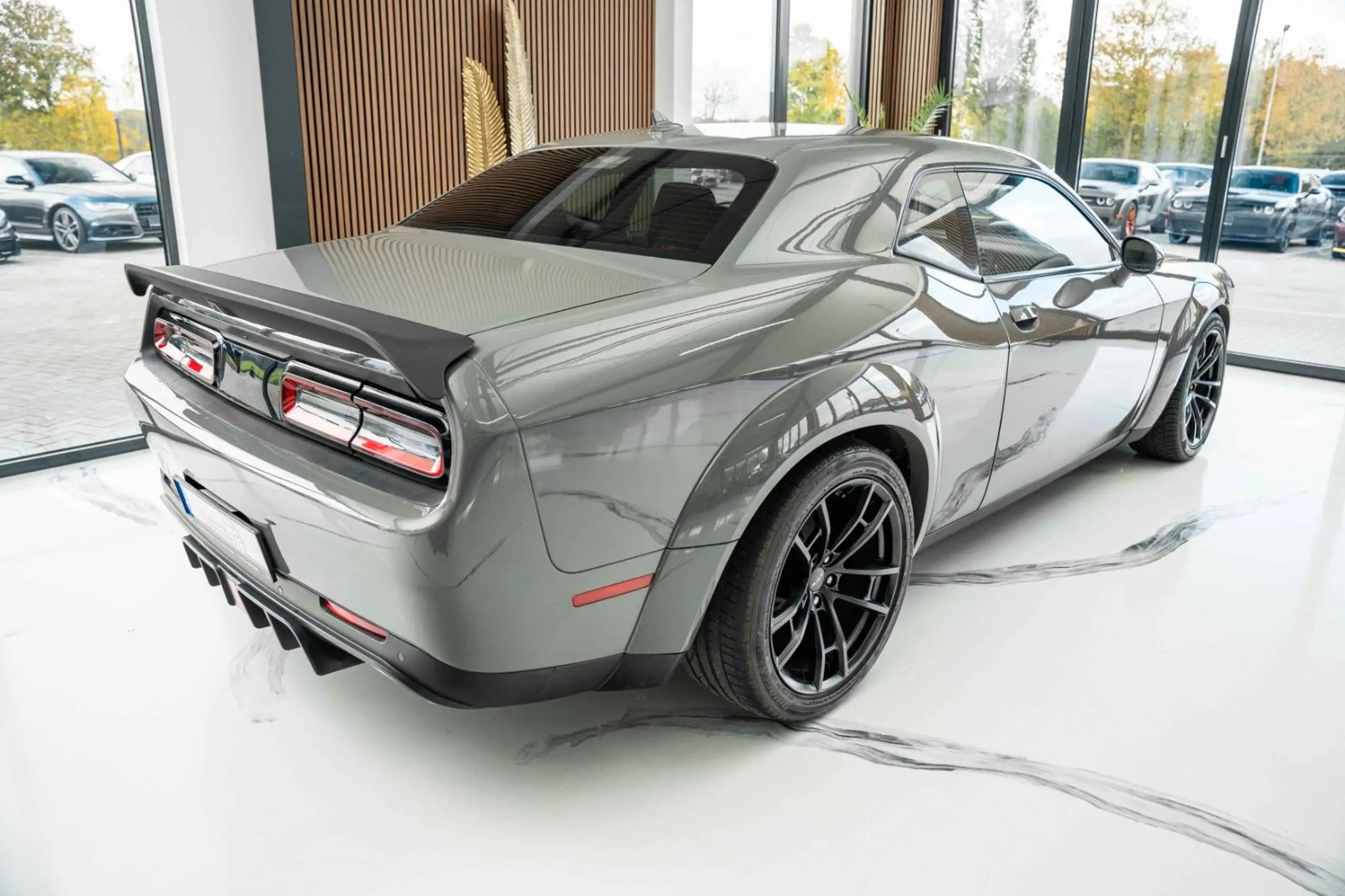 Dodge - Challenger