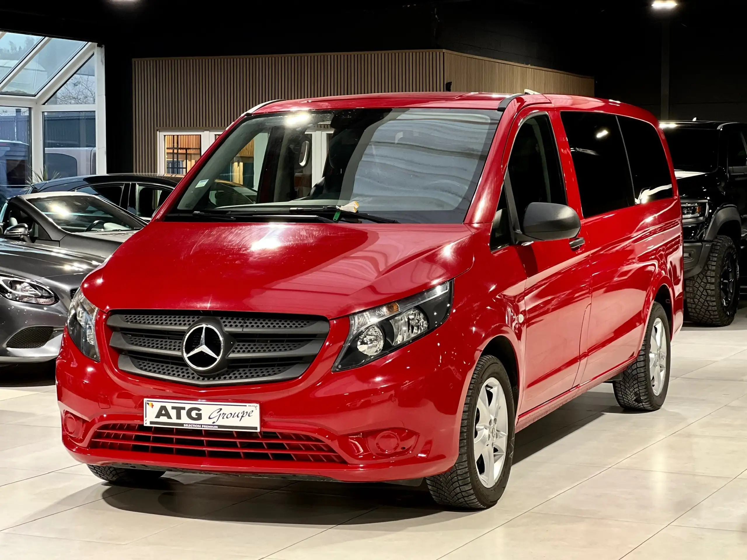 Mercedes-Benz - Vito