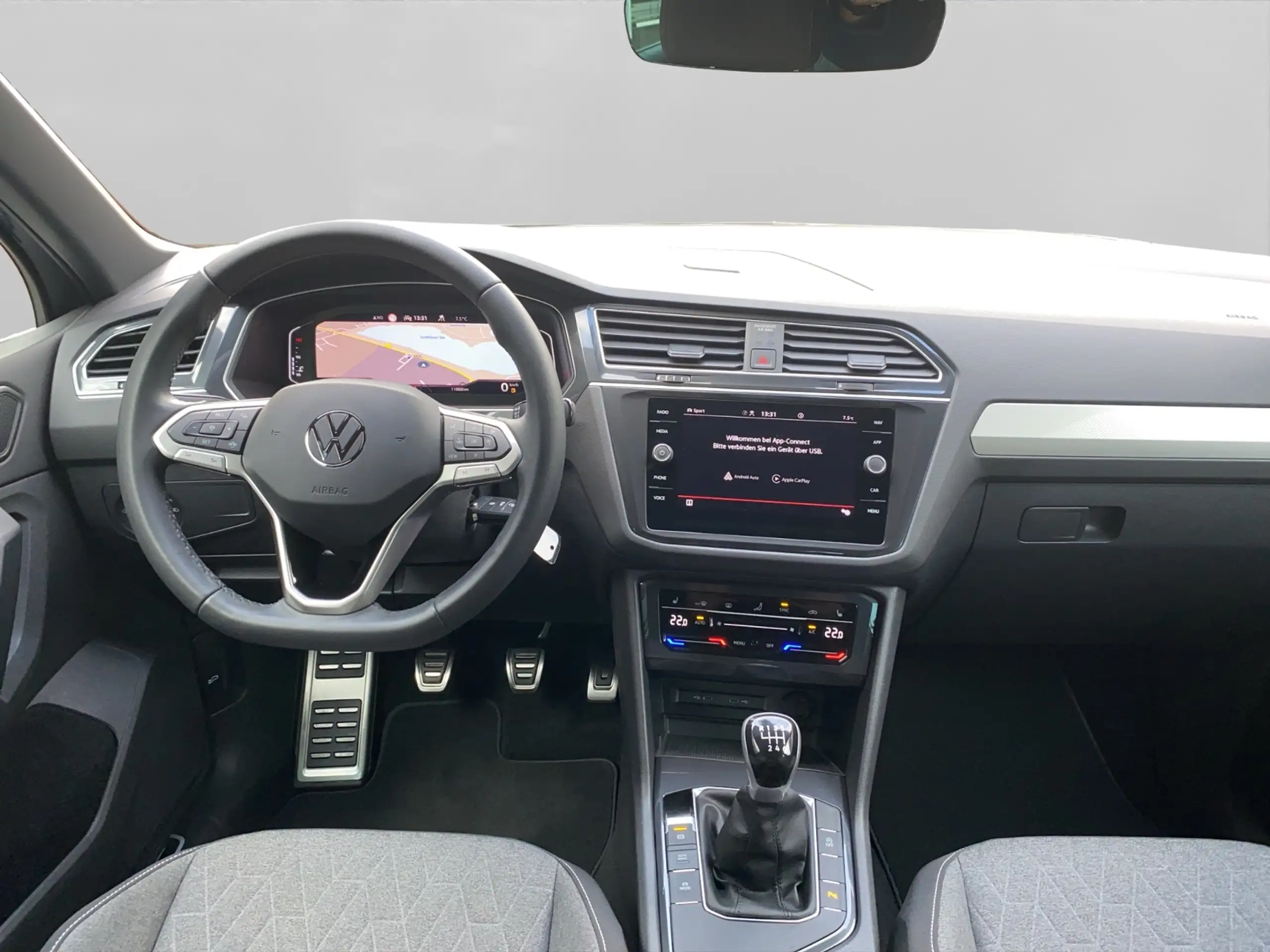 Volkswagen - Tiguan