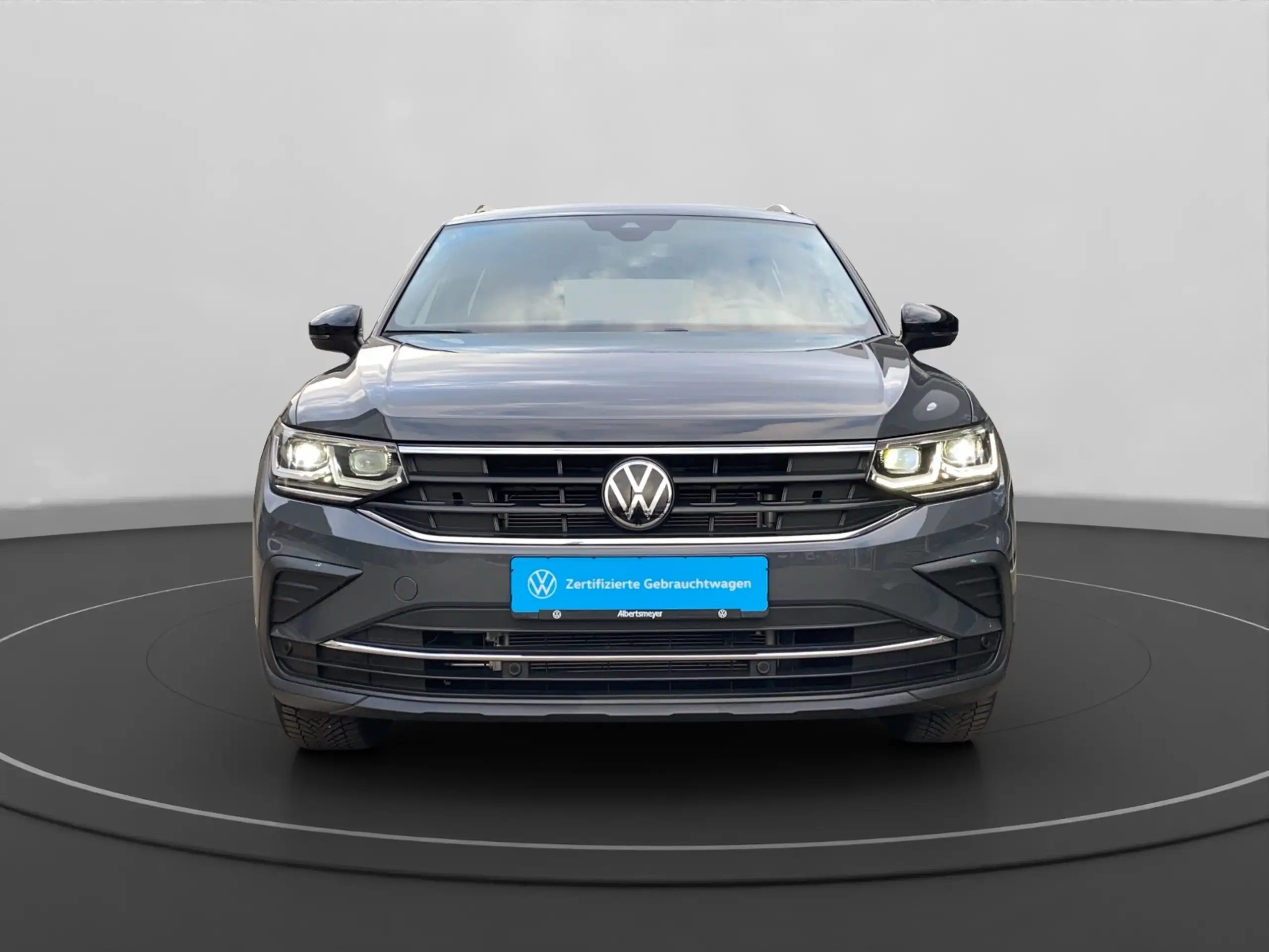 Volkswagen - Tiguan