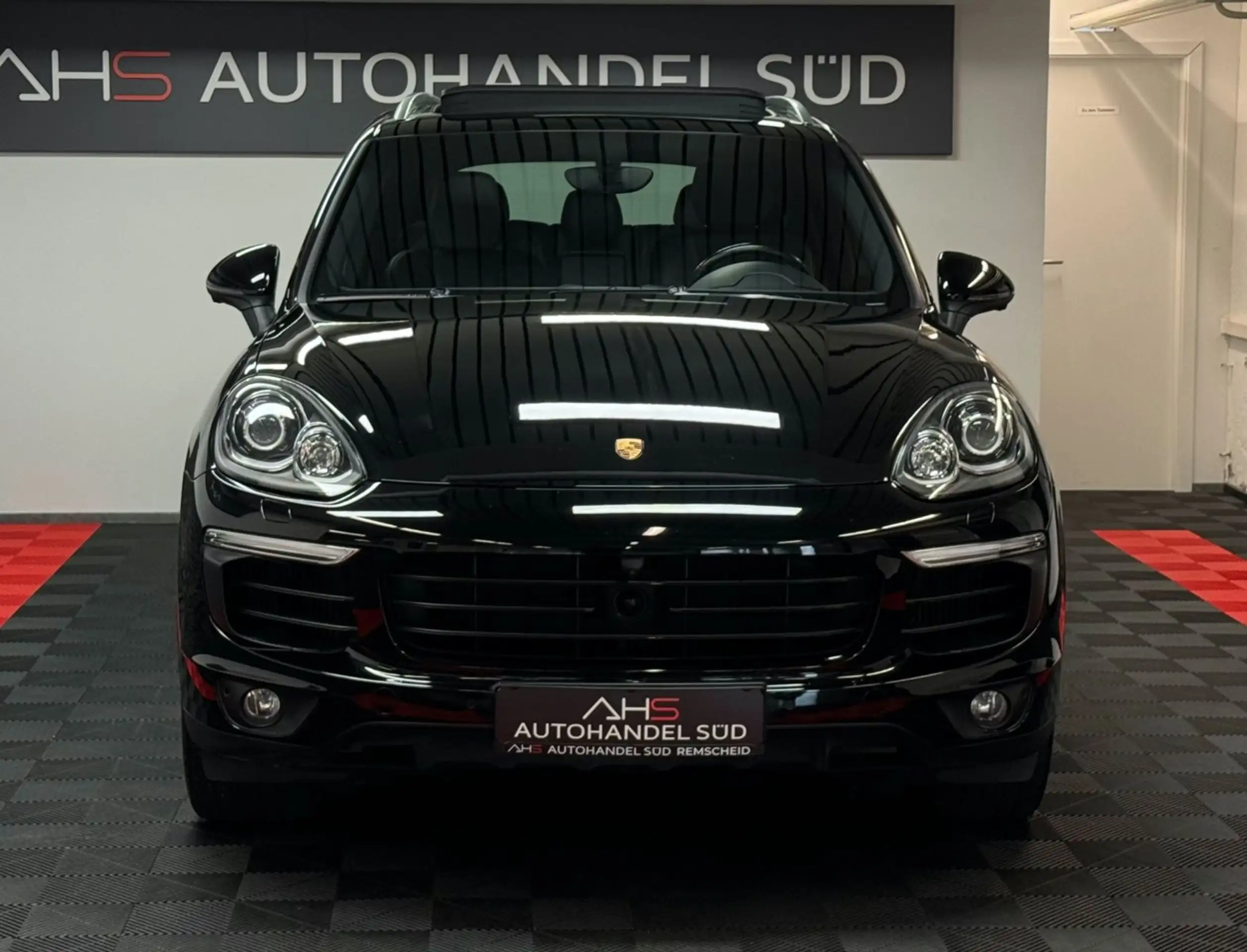 Porsche - Cayenne