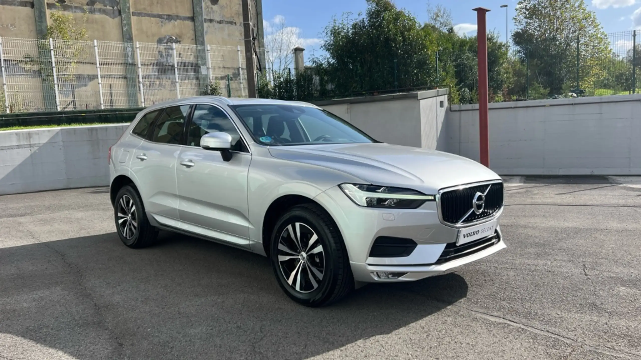 Volvo - XC60