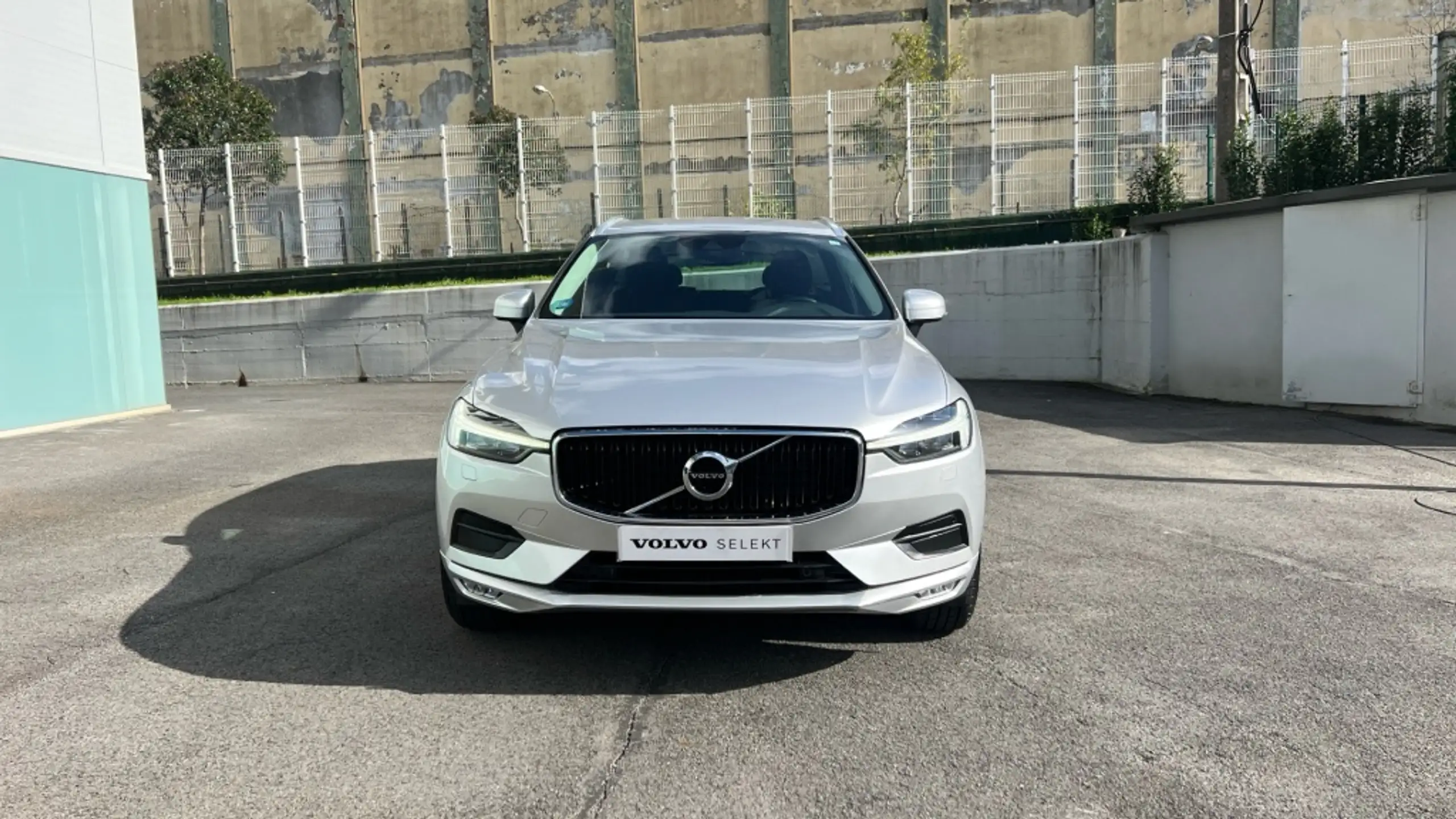 Volvo - XC60