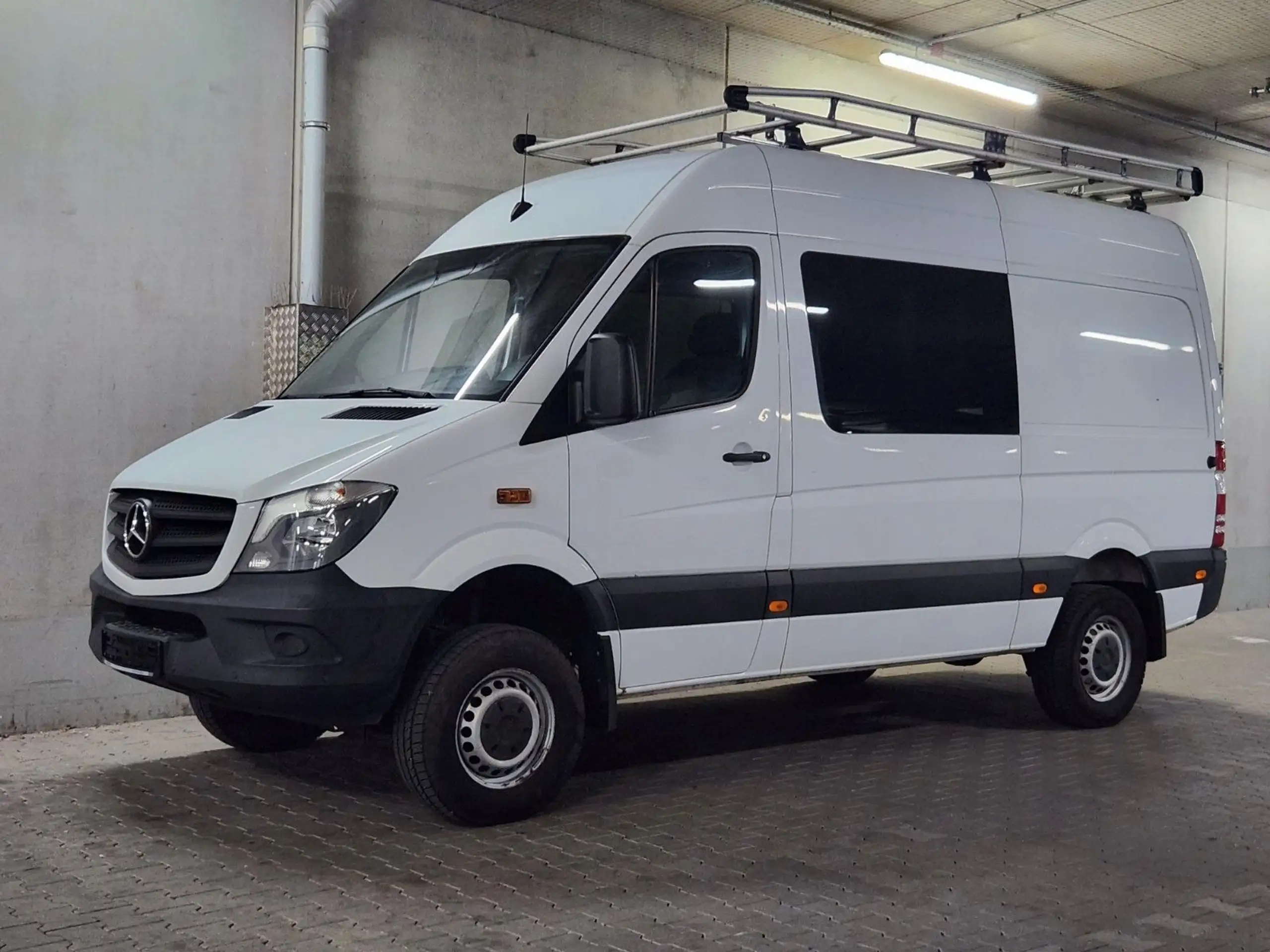 Mercedes-Benz - Sprinter