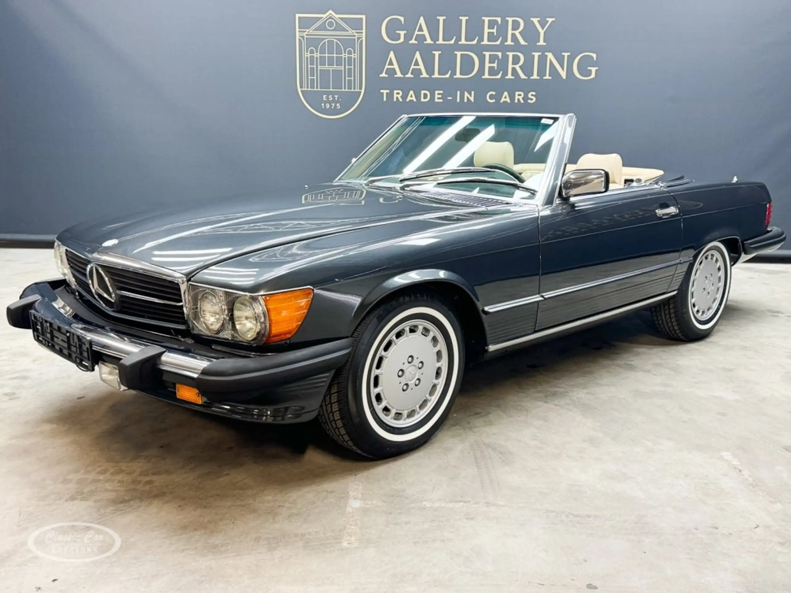 Mercedes-Benz 560 1988