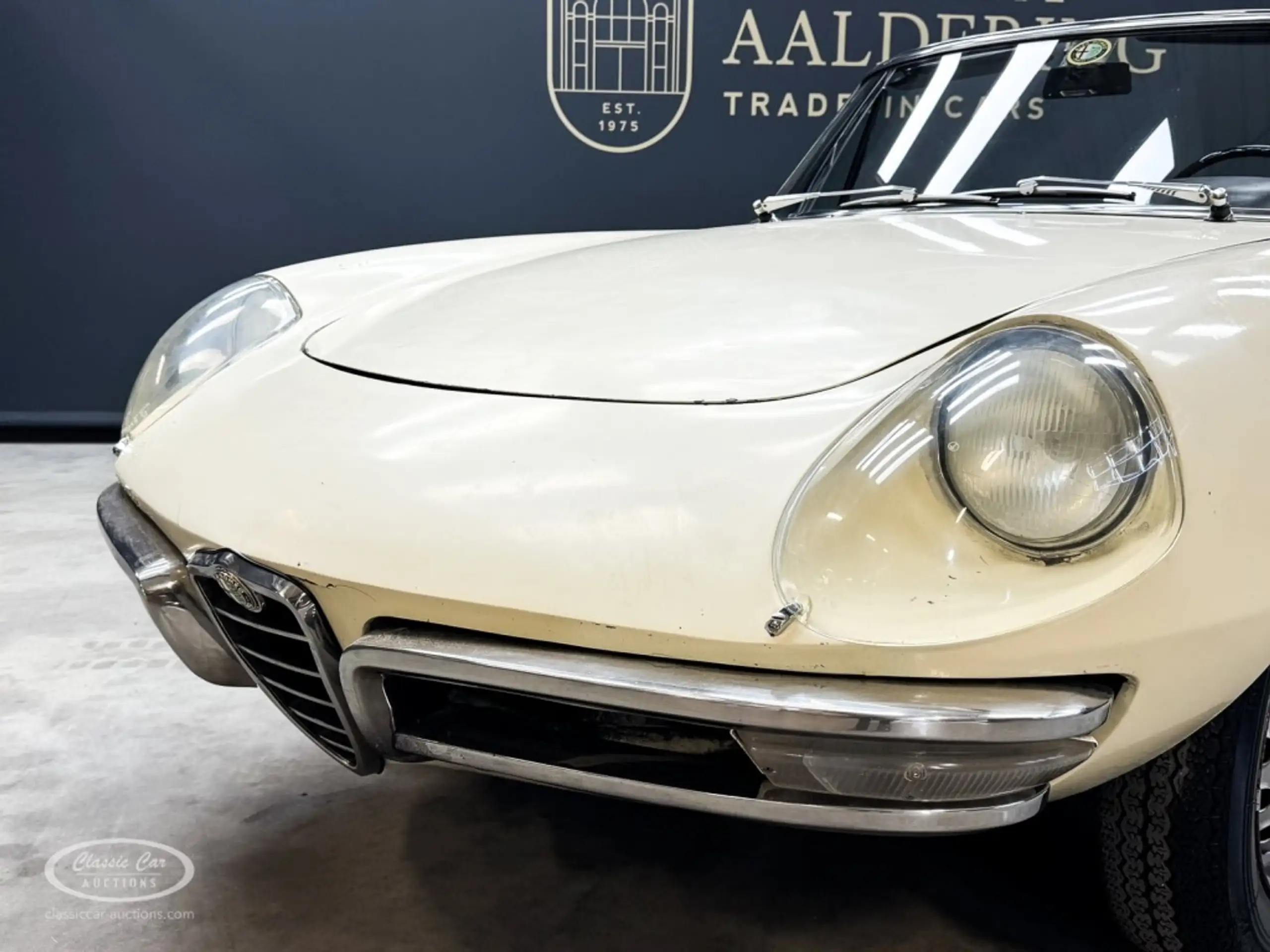 Alfa Romeo - Spider