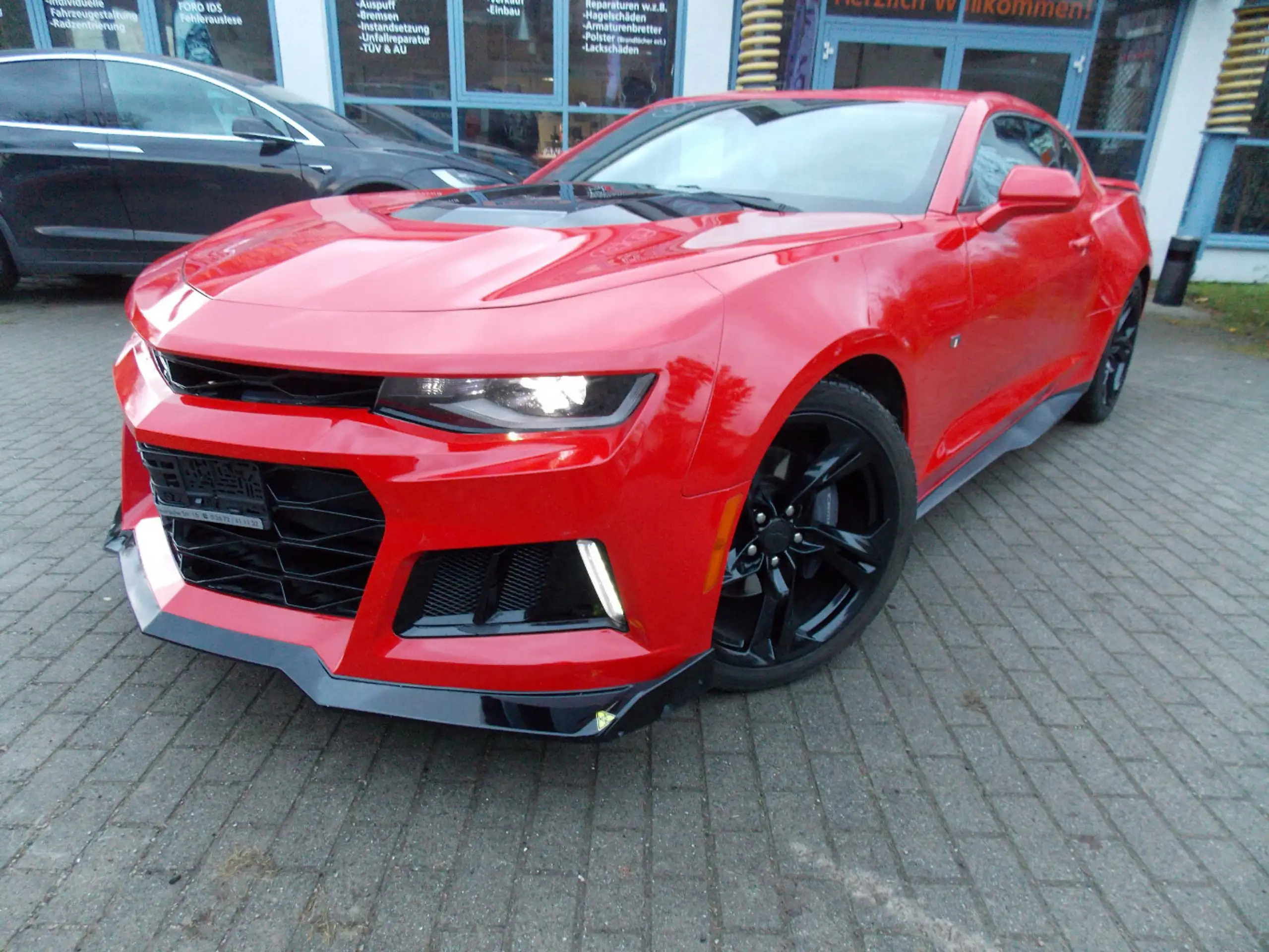 Chevrolet - Camaro