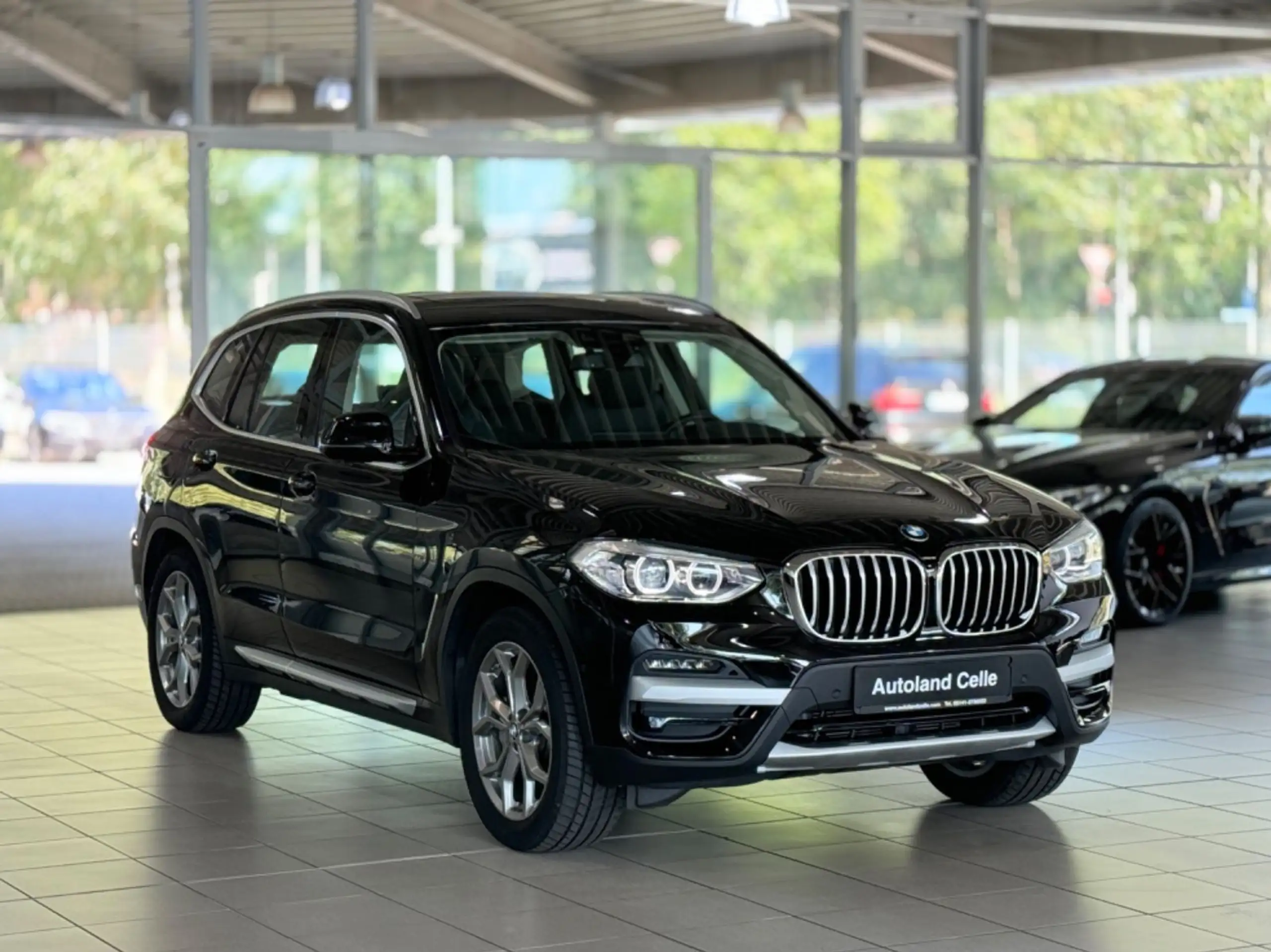 BMW - X3