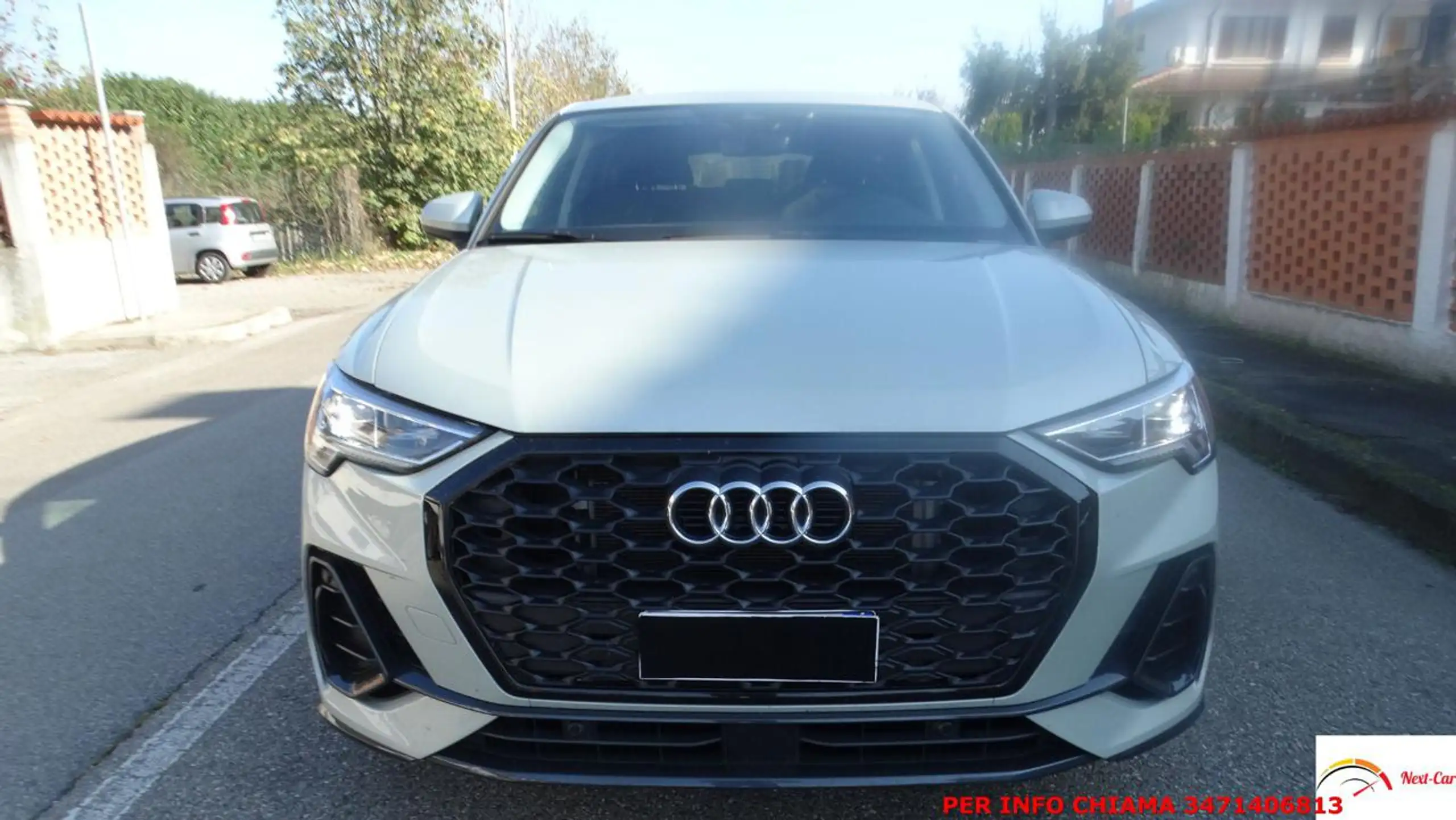 Audi - Q3