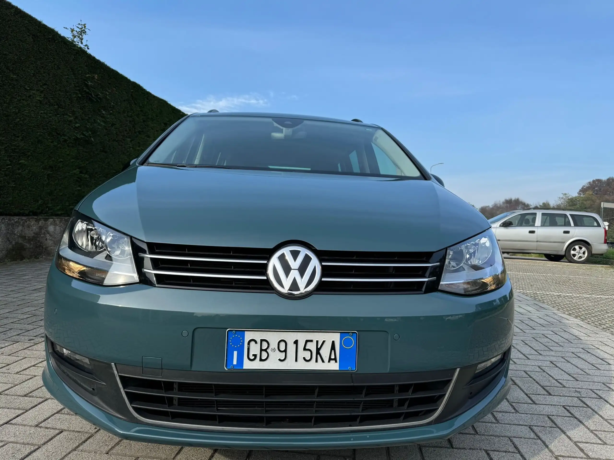 Volkswagen - Sharan