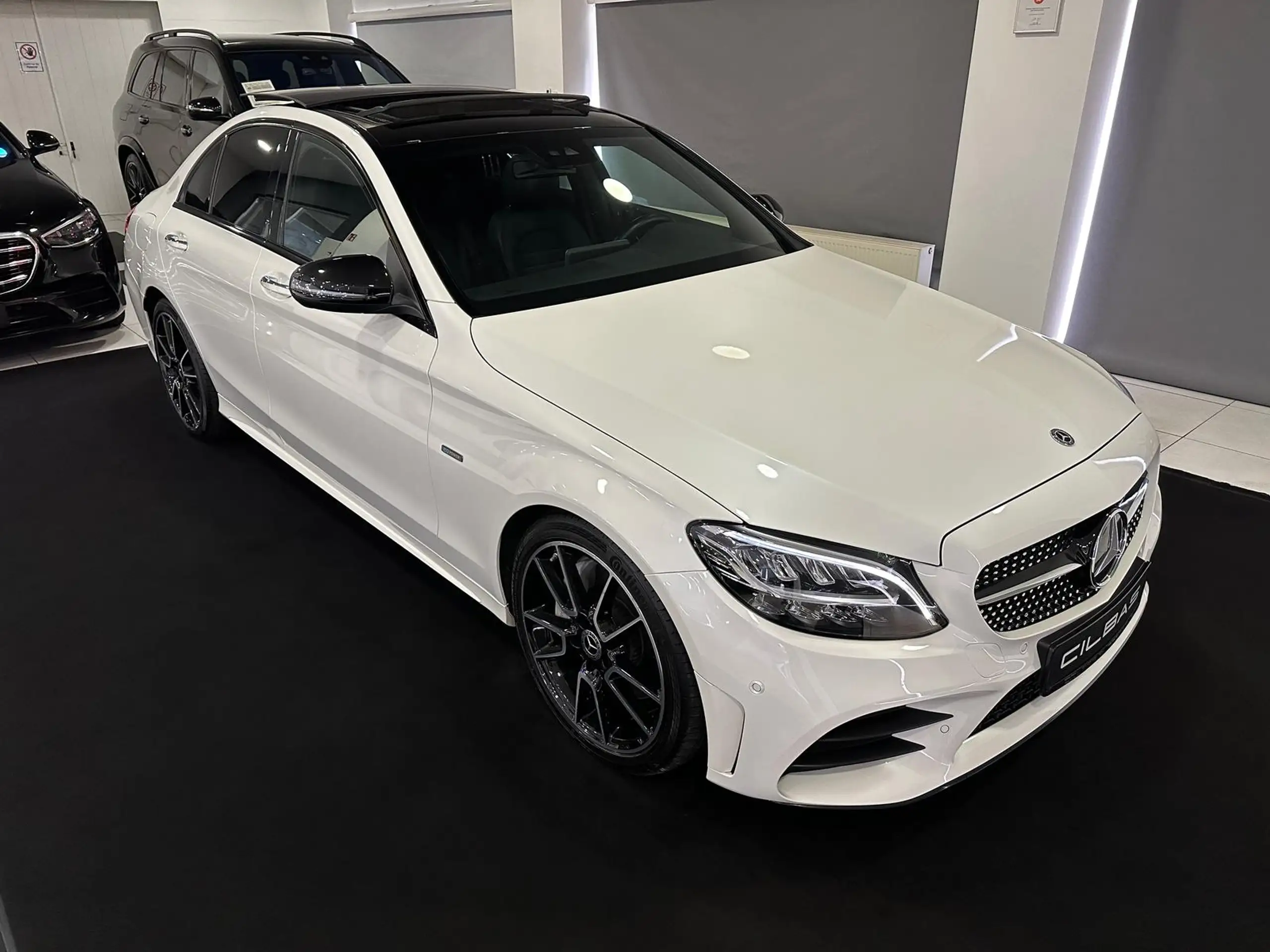 Mercedes-Benz - C 300