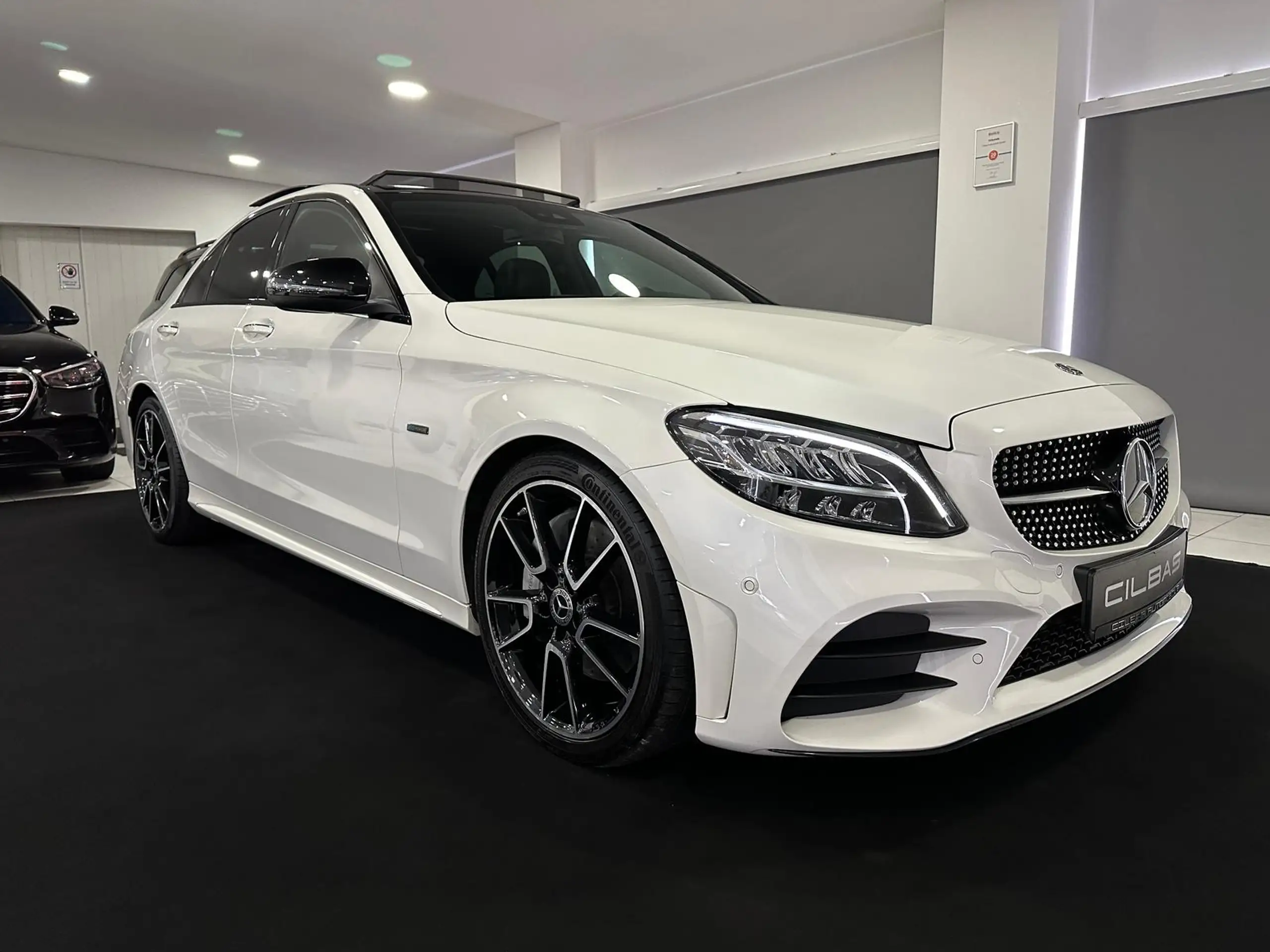 Mercedes-Benz - C 300