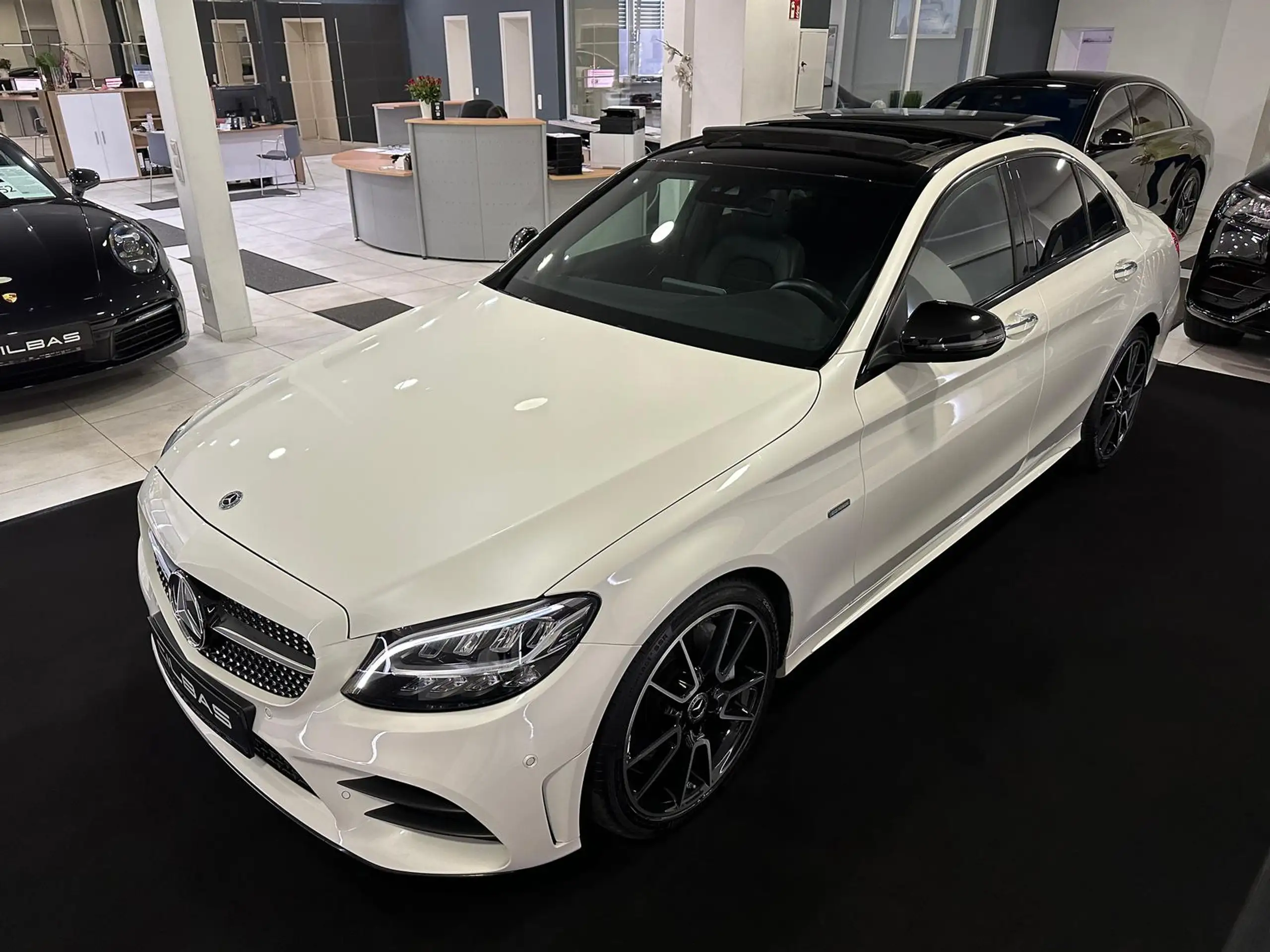 Mercedes-Benz - C 300