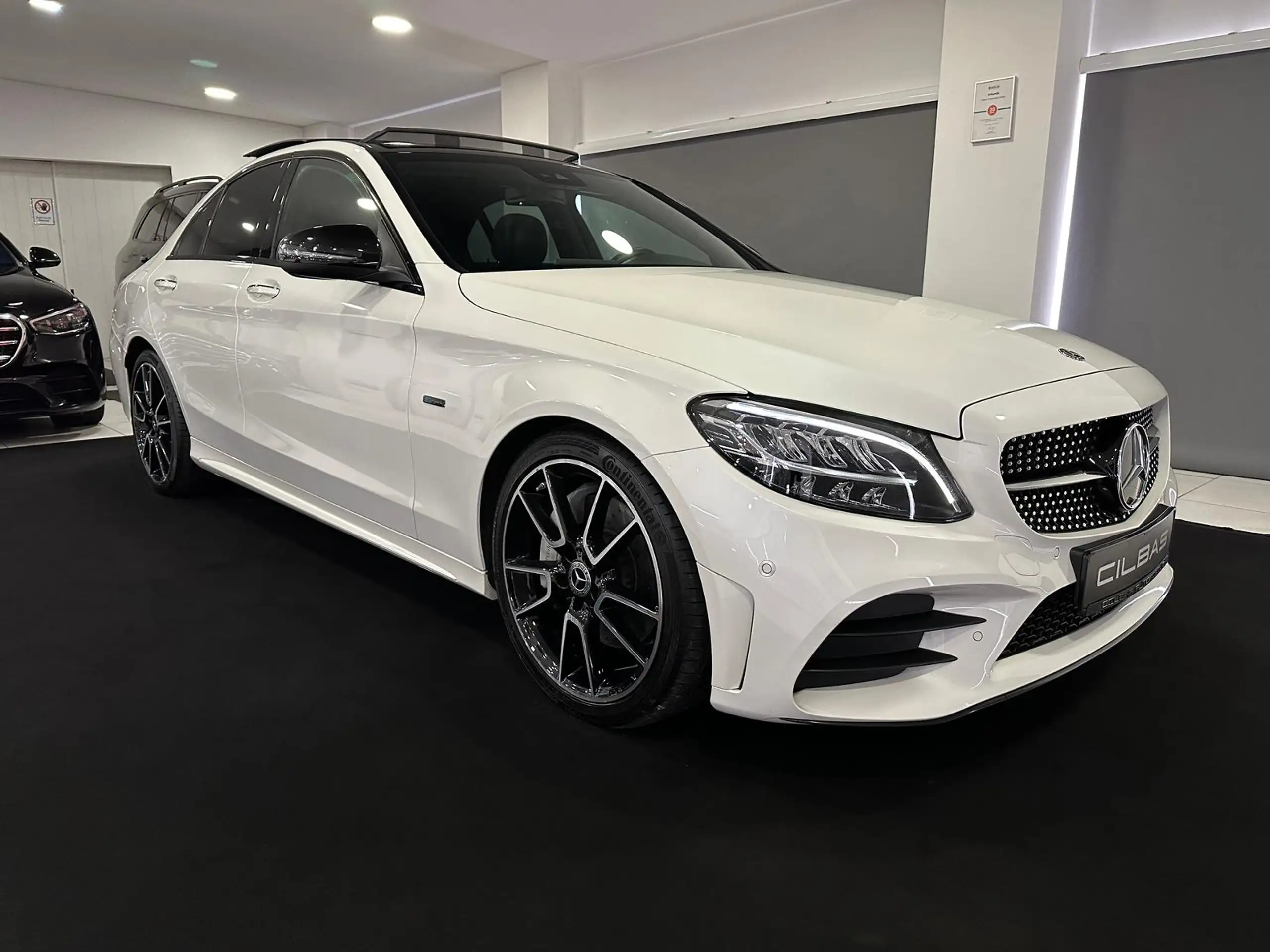 Mercedes-Benz - C 300