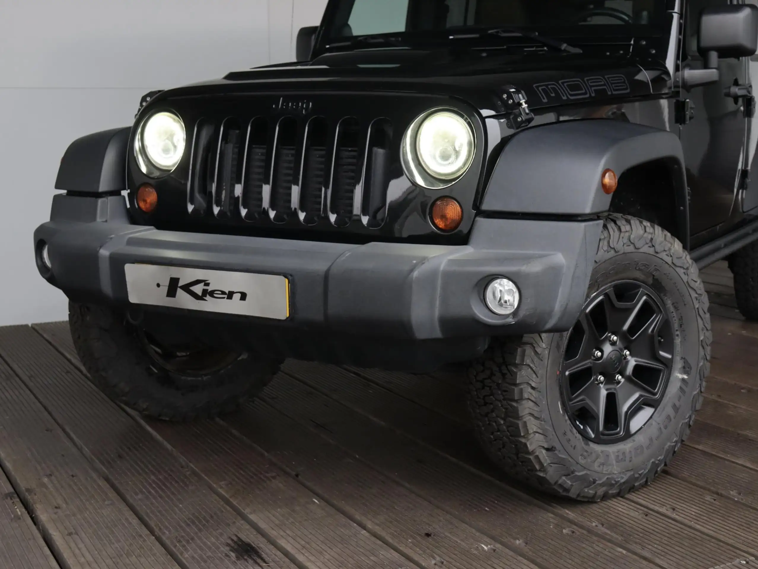 Jeep - Wrangler