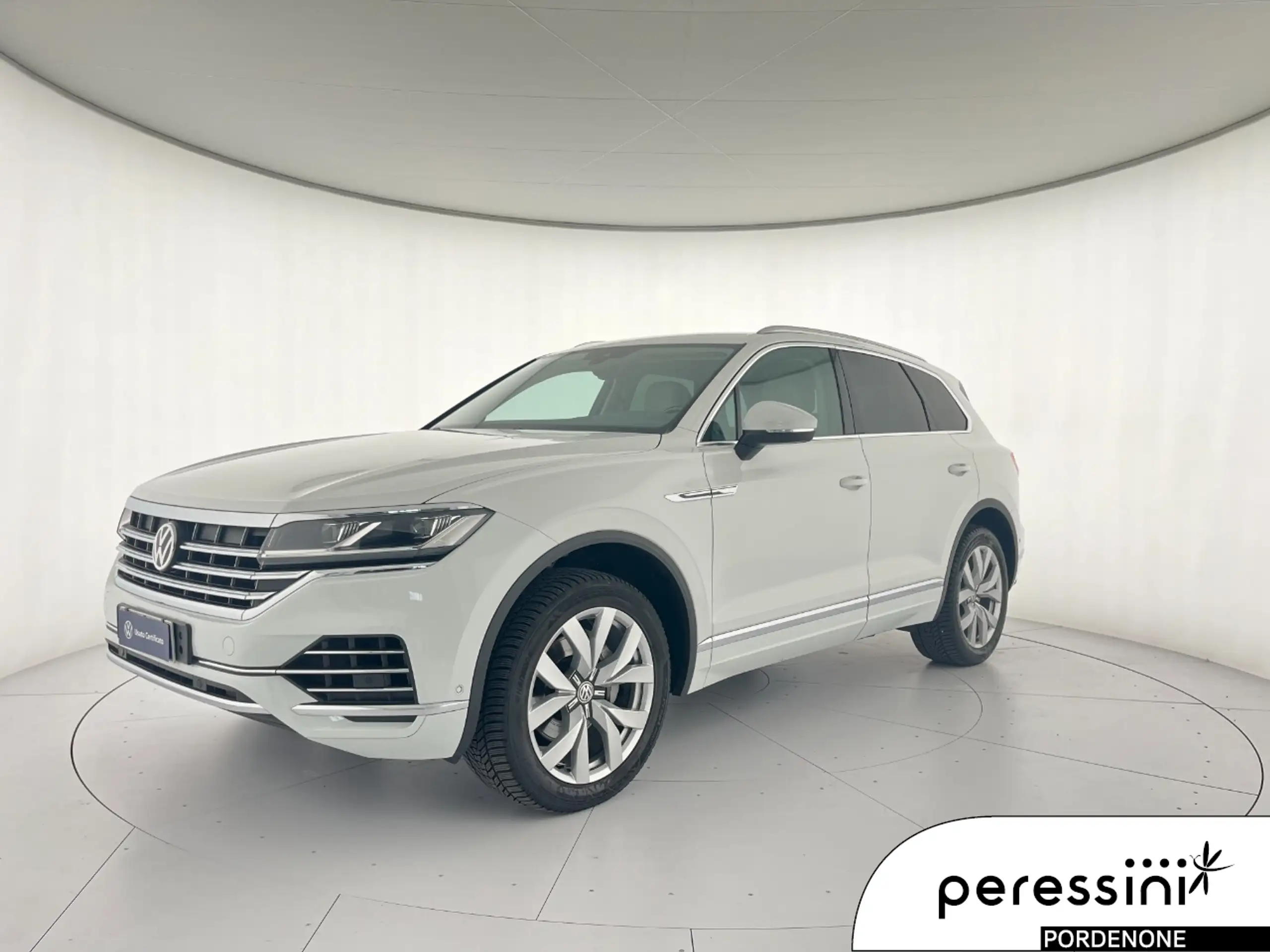 Volkswagen - Touareg