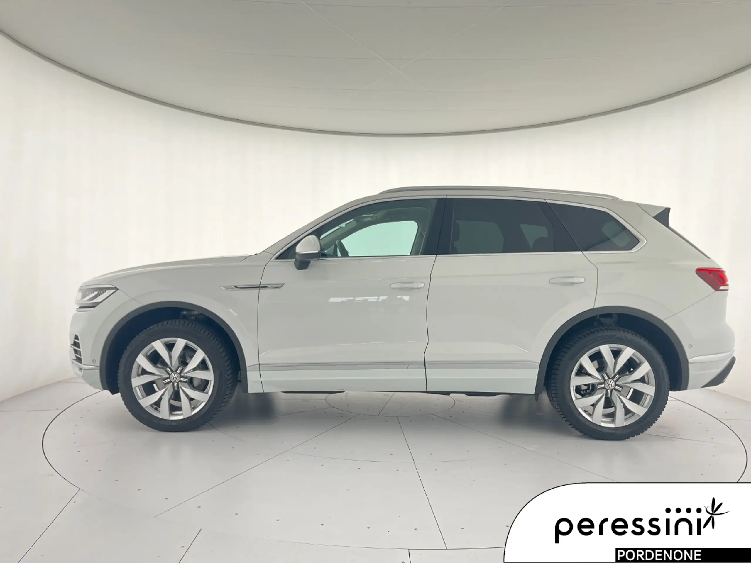 Volkswagen - Touareg