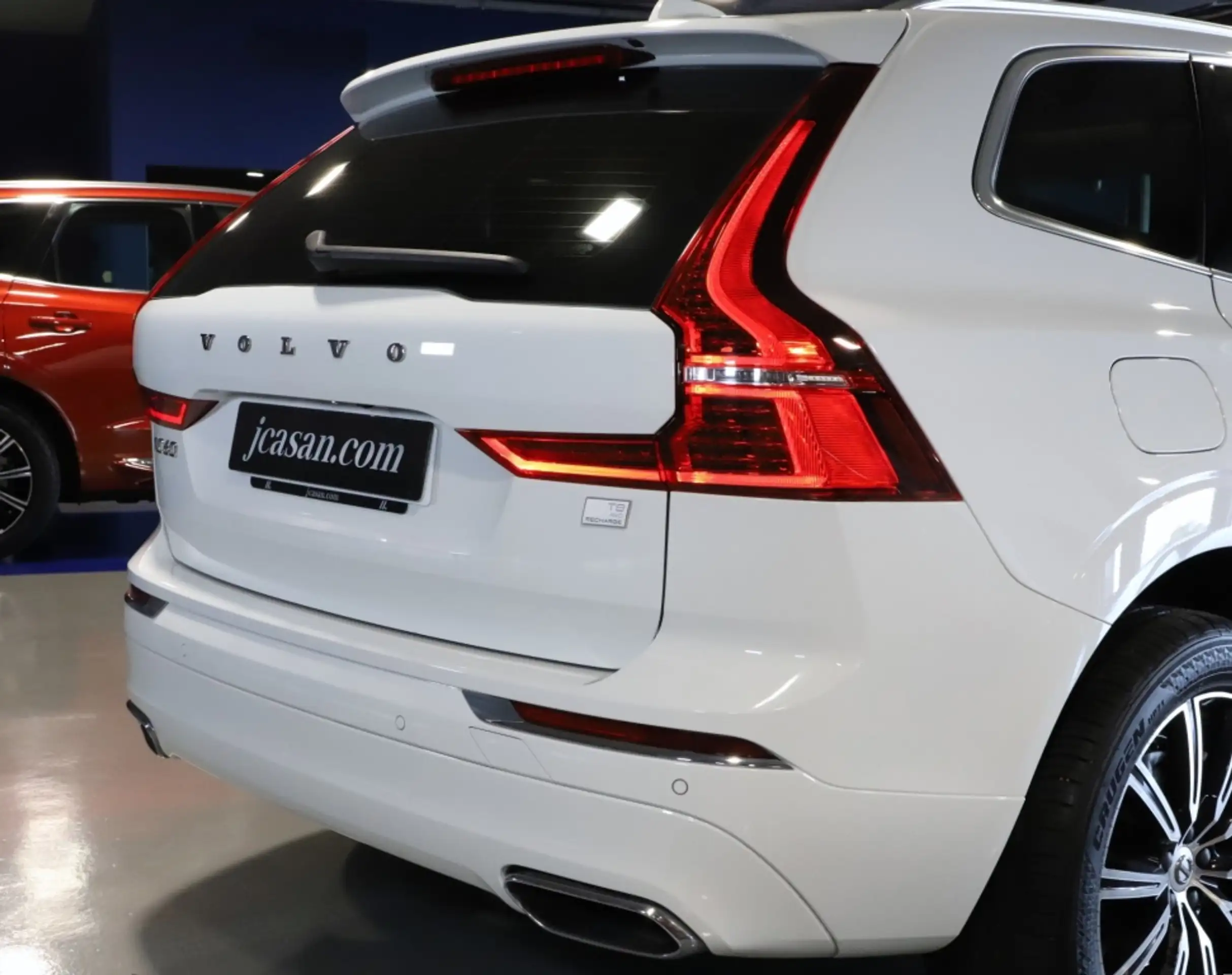 Volvo - XC60